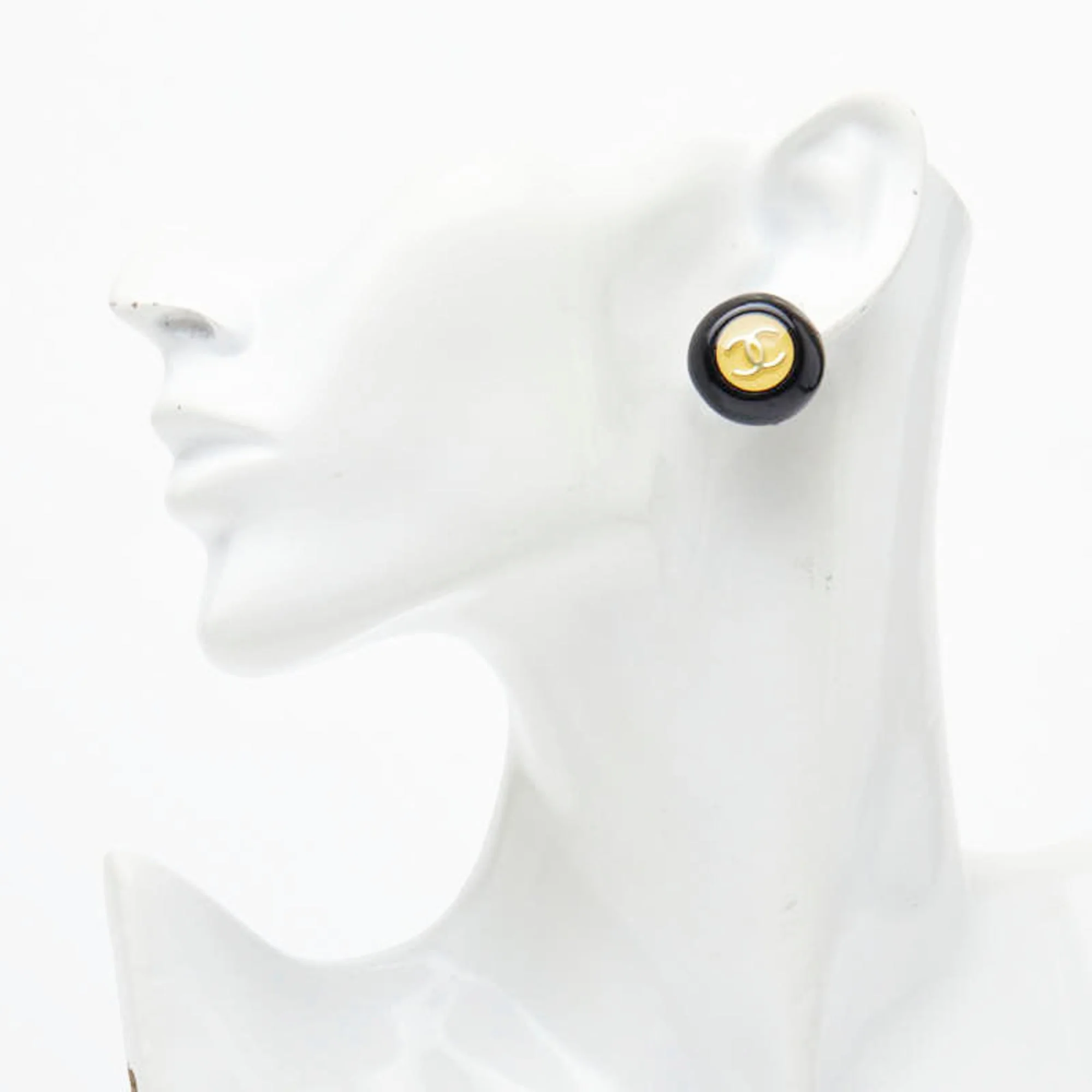 CC Logo Clip-On Earrings Gold-Tone Metal Gold-Tone Metal - Image 5