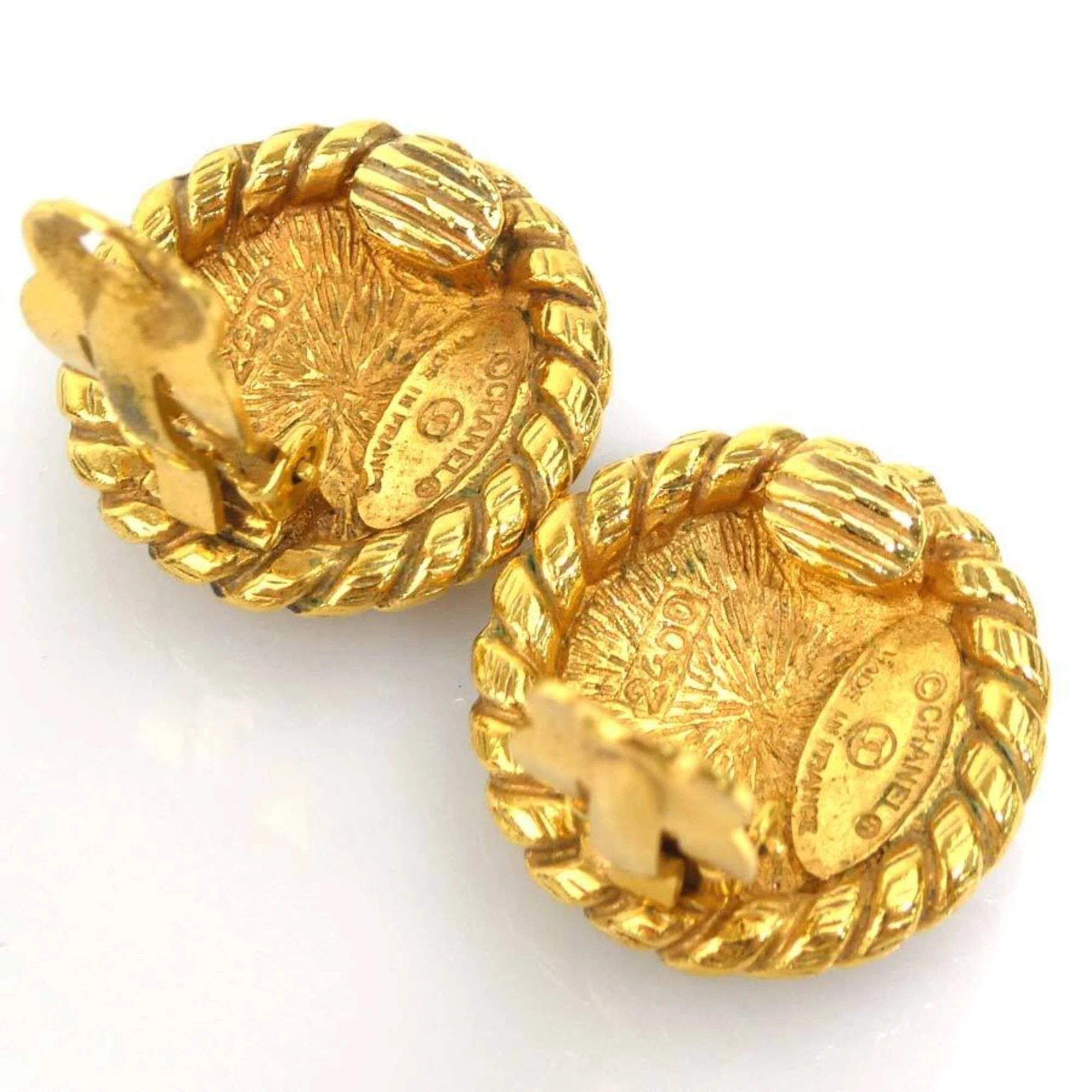 CC Logo Clip-On Earrings Gold-Tone Metal Gold-Tone Metal - Image 6