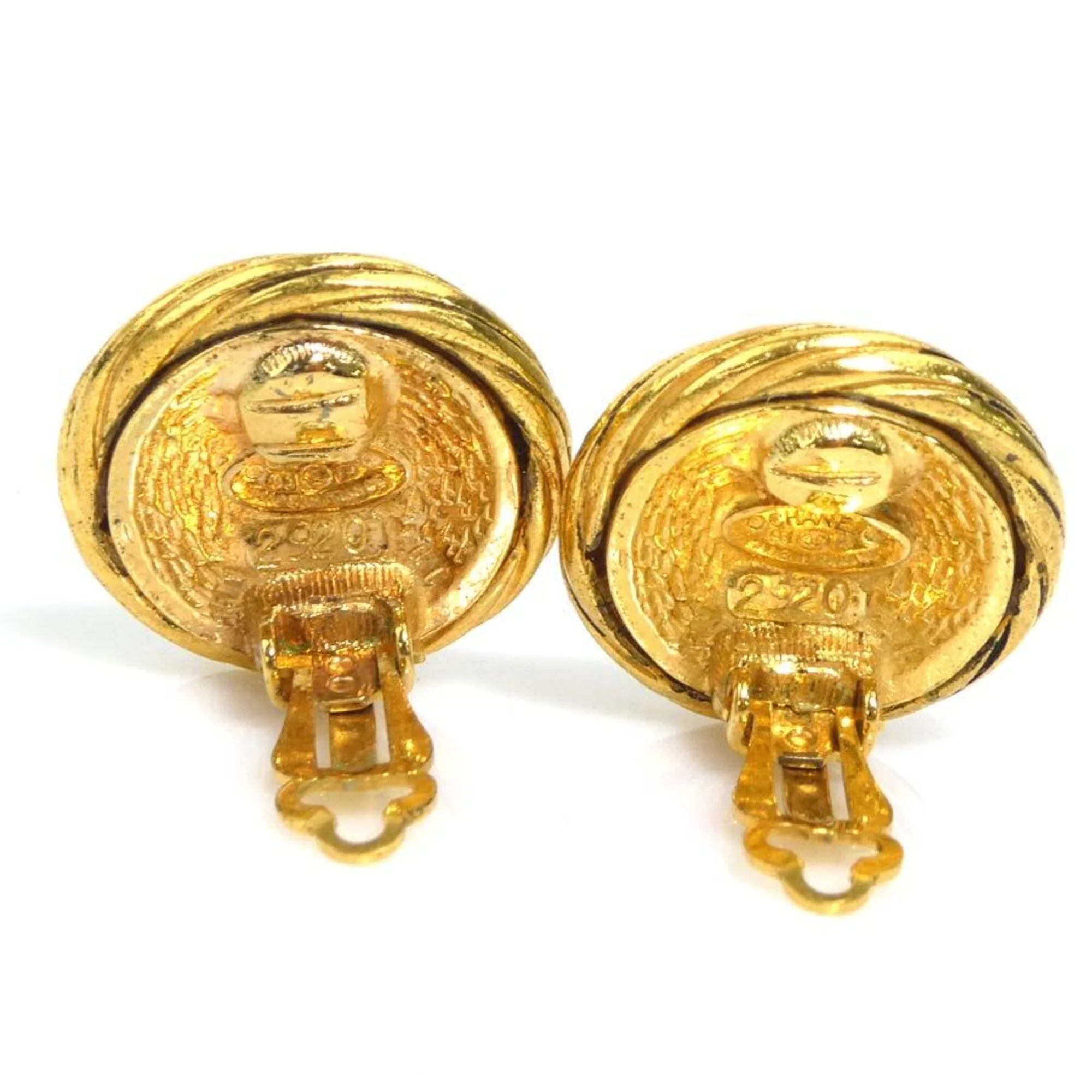 CC Logo Clip-On Earrings Gold-Tone Metal Gold-Tone Metal - Image 4