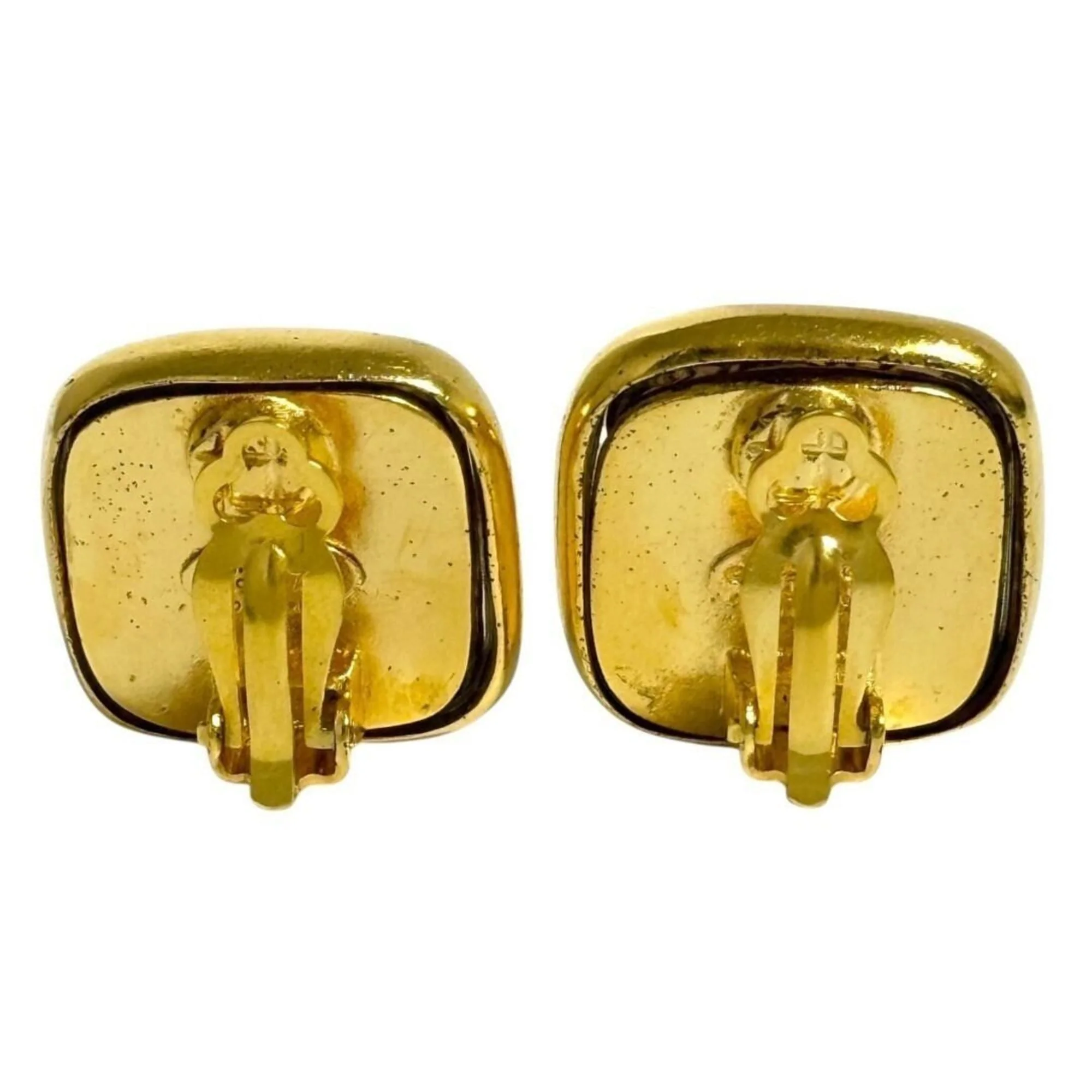 CC Logo Clip-On Earrings Metal - Image 2