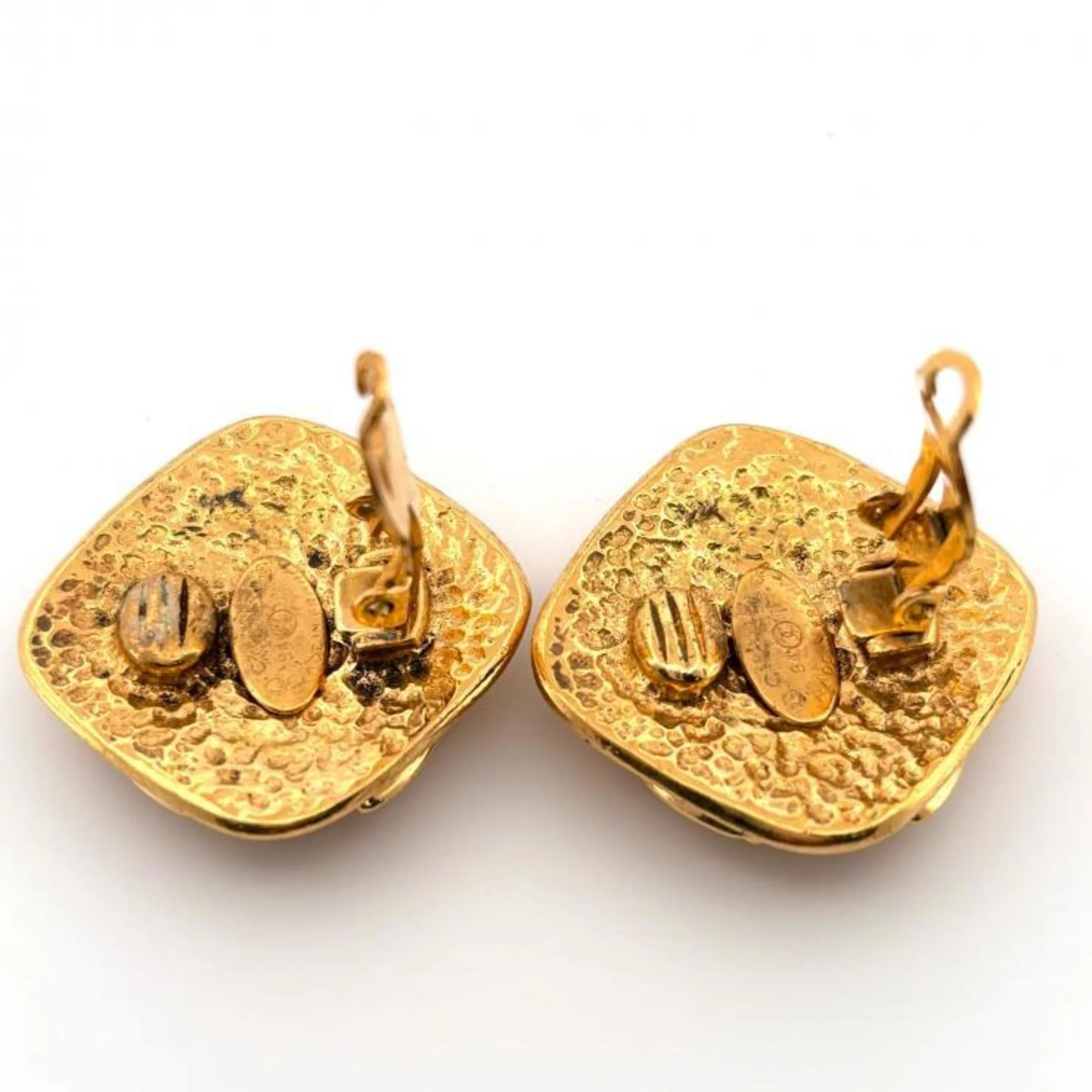 CC Logo Clip-On Earrings Metal Gold-Tone Metal - Image 4