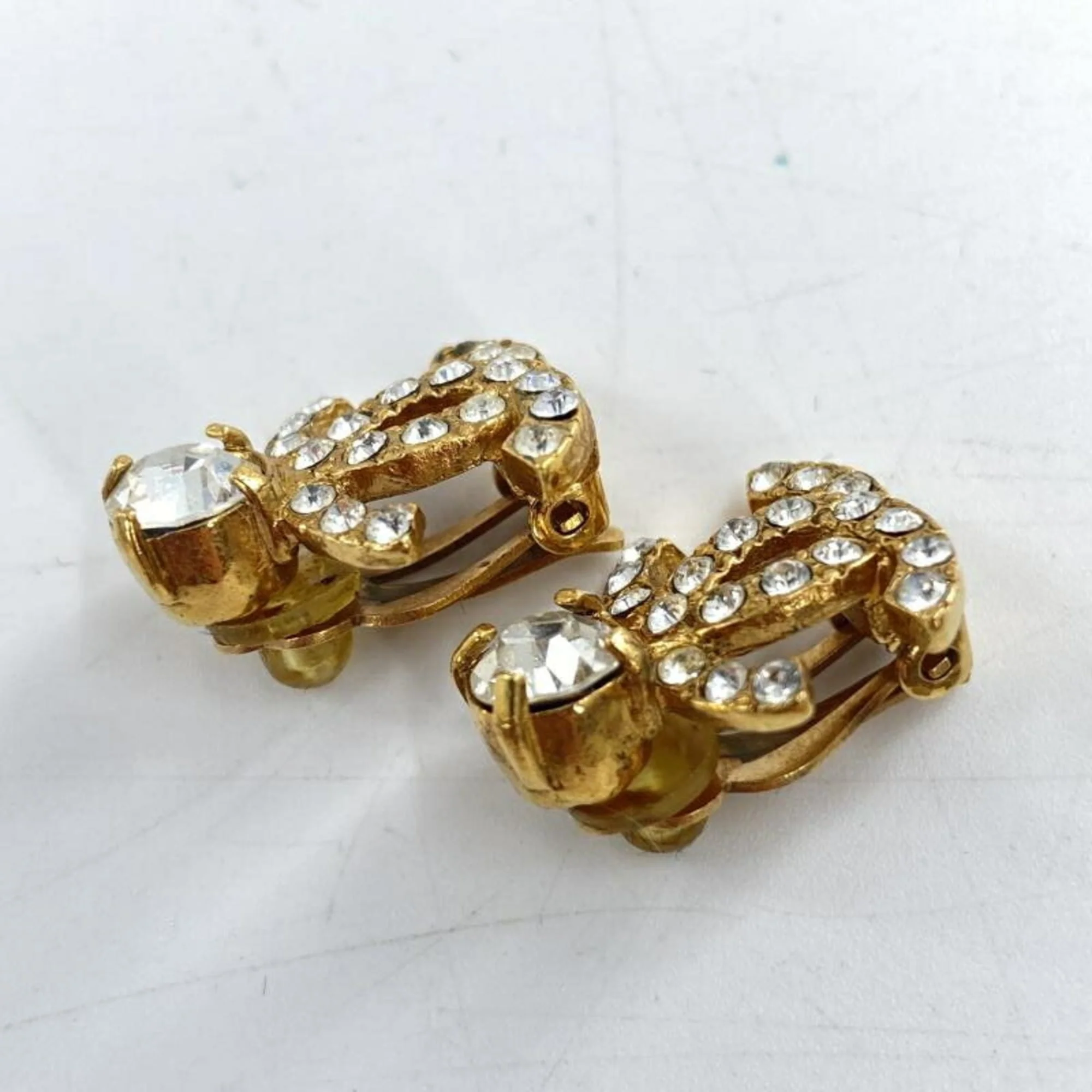 CC Logo Clip-On Earrings Metal Gold-Tone Metal - Image 3