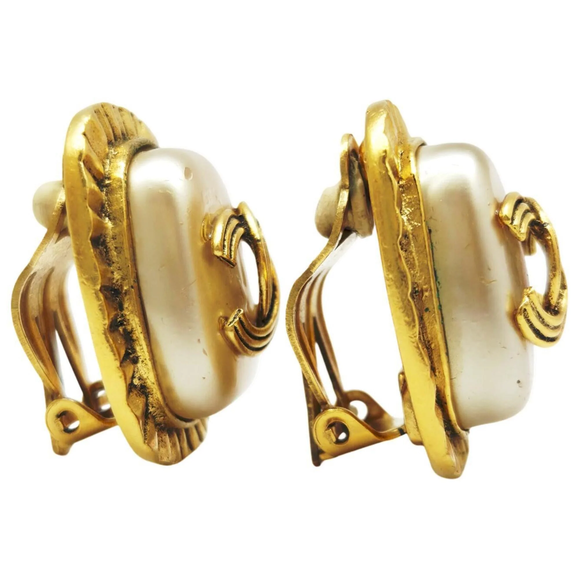 CC Logo Clip-On Earrings Metal Gold-Tone Metal - Image 3