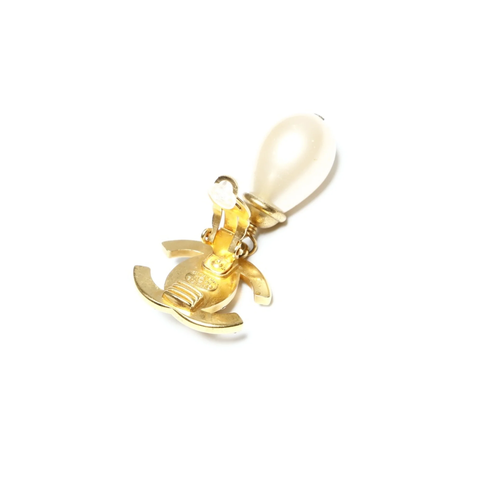 CC Logo Clip-On Earrings Metal Gold-Tone Metal - Image 6