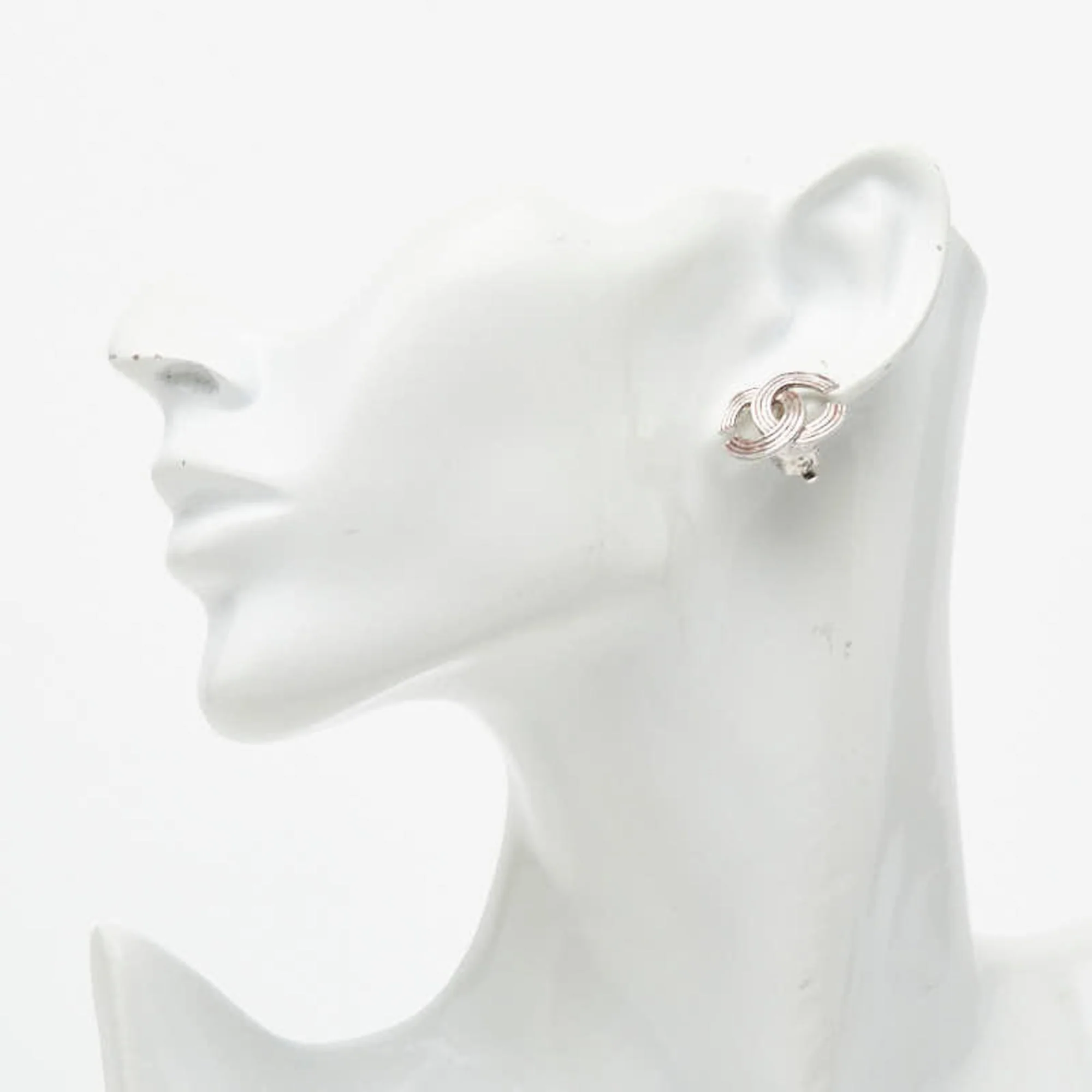 CC Logo Clip-On Earrings Silver-Tone Metal Silver-Tone Metal - Image 5