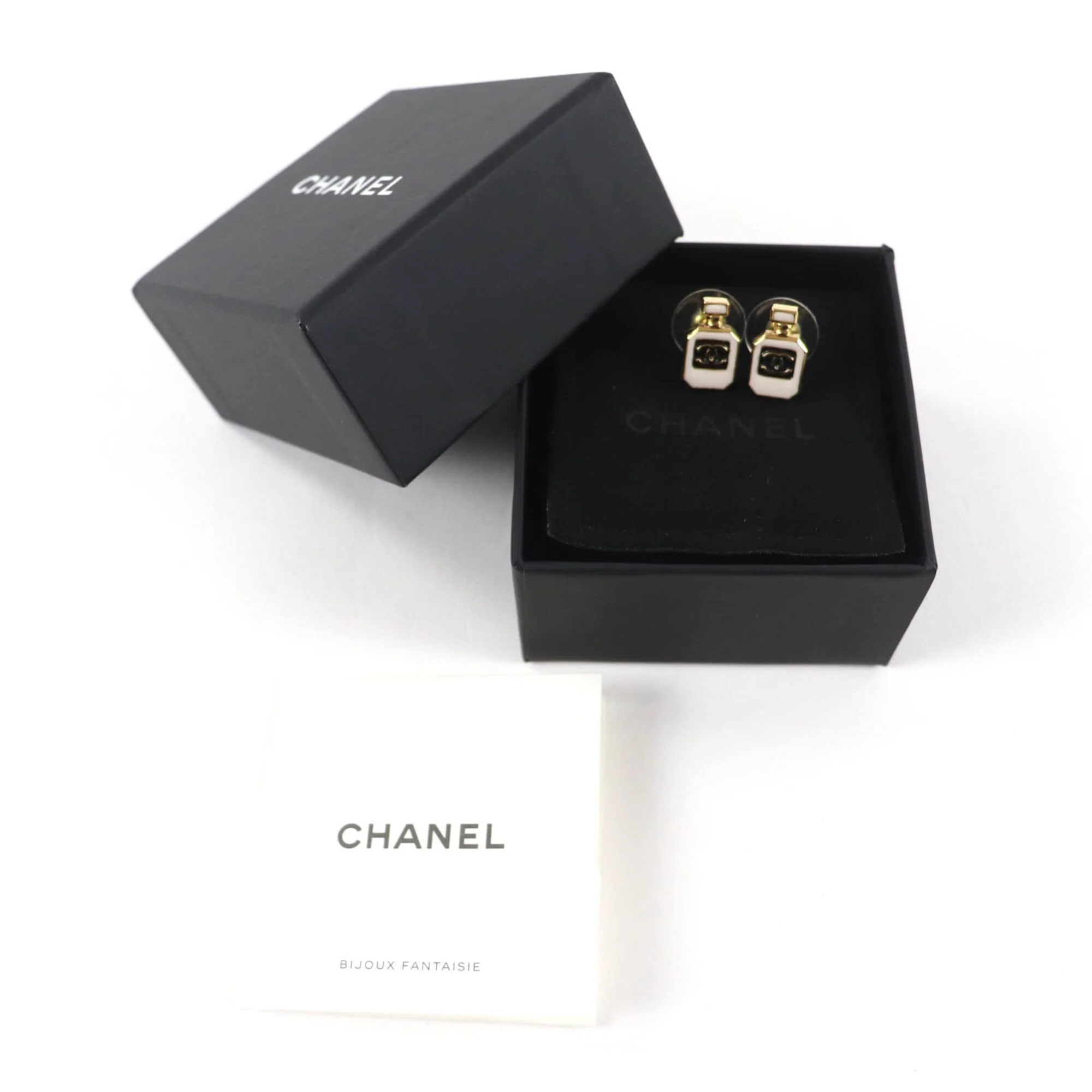 CC Logo Earrings Metal Gold-Tone Metal - Image 2