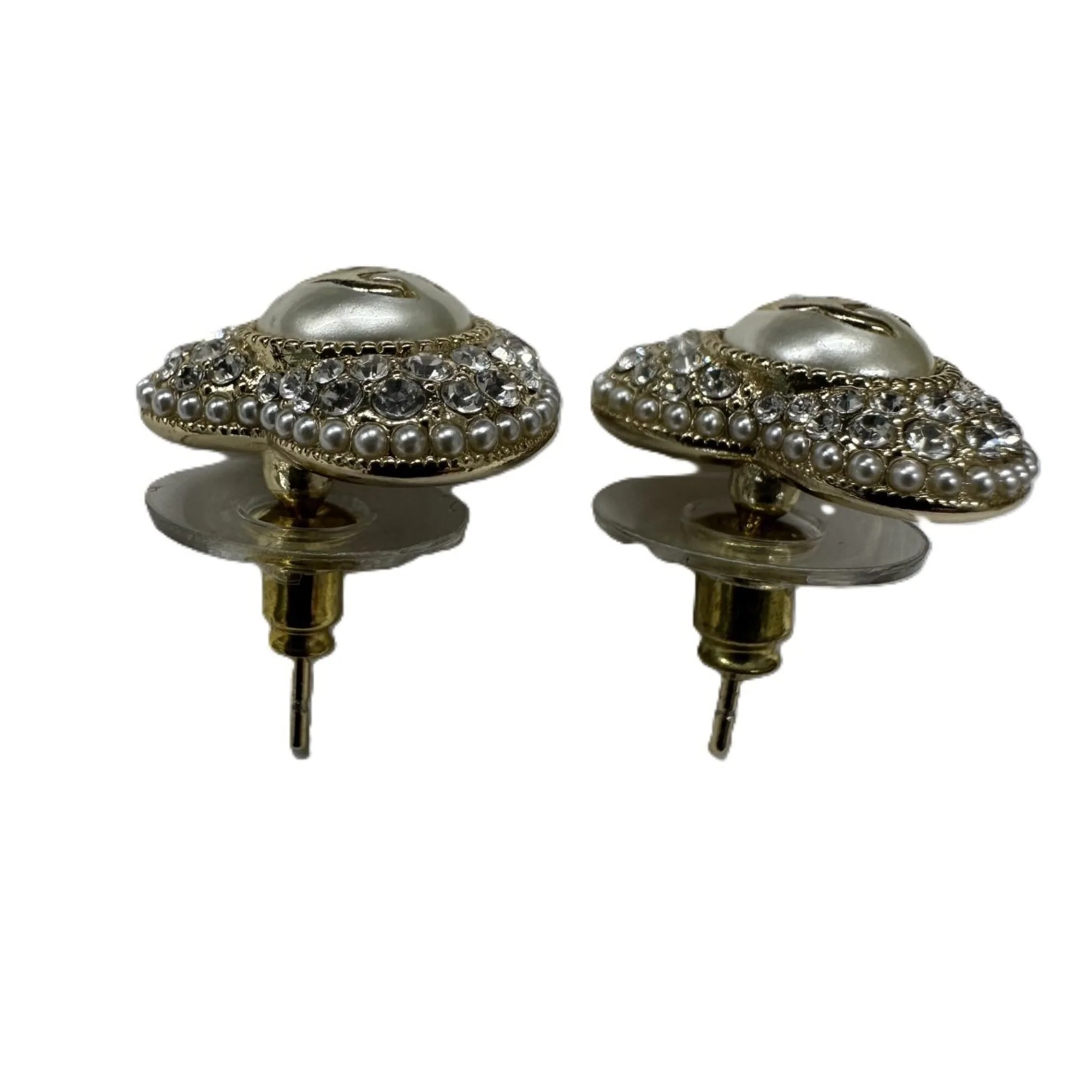 CC Logo Heart Earrings Metal - Image 6