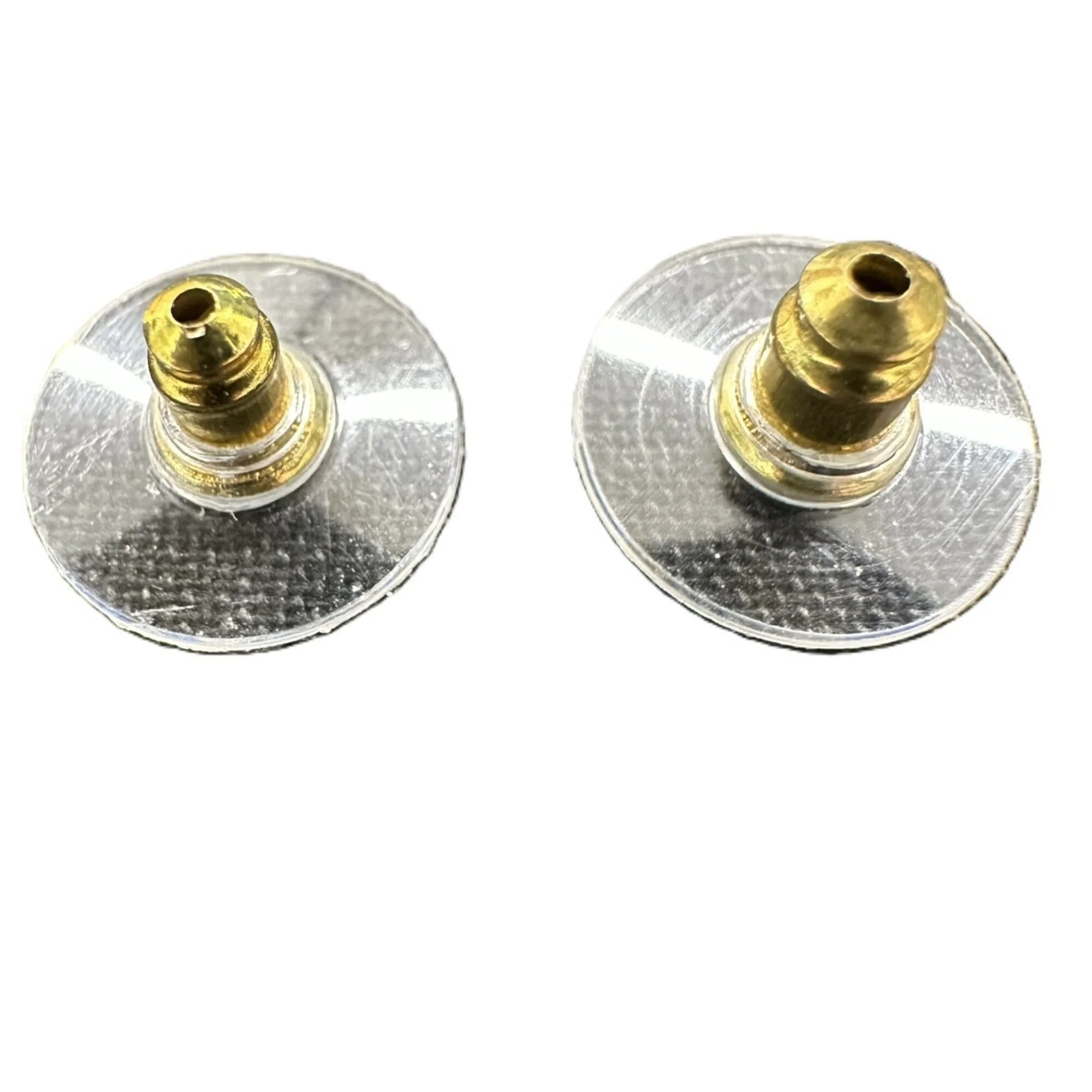 CC Logo Heart Earrings Metal - Image 7