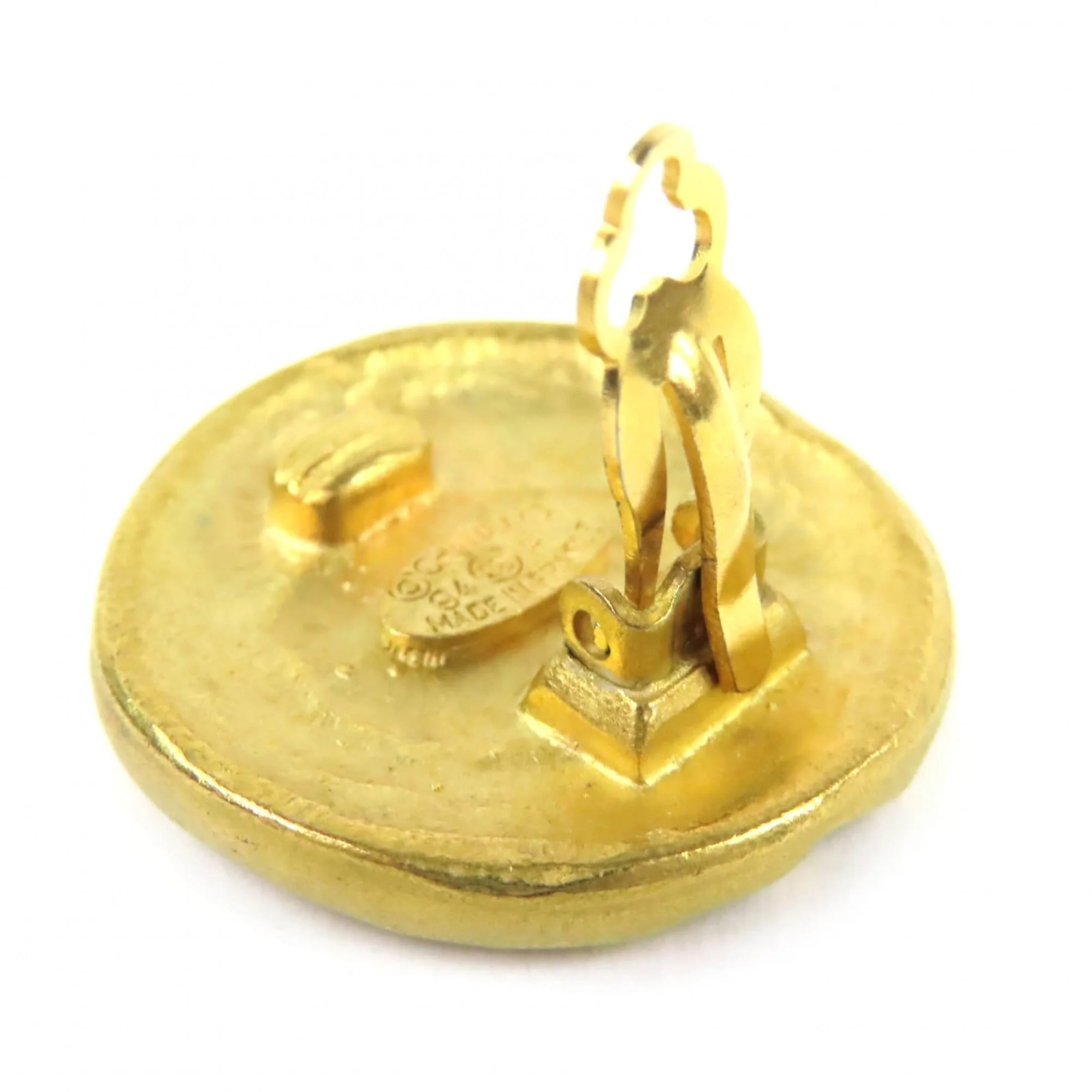 CC Logo Round Clip-On Earrings Metal Gold-Tone Metal - Image 4