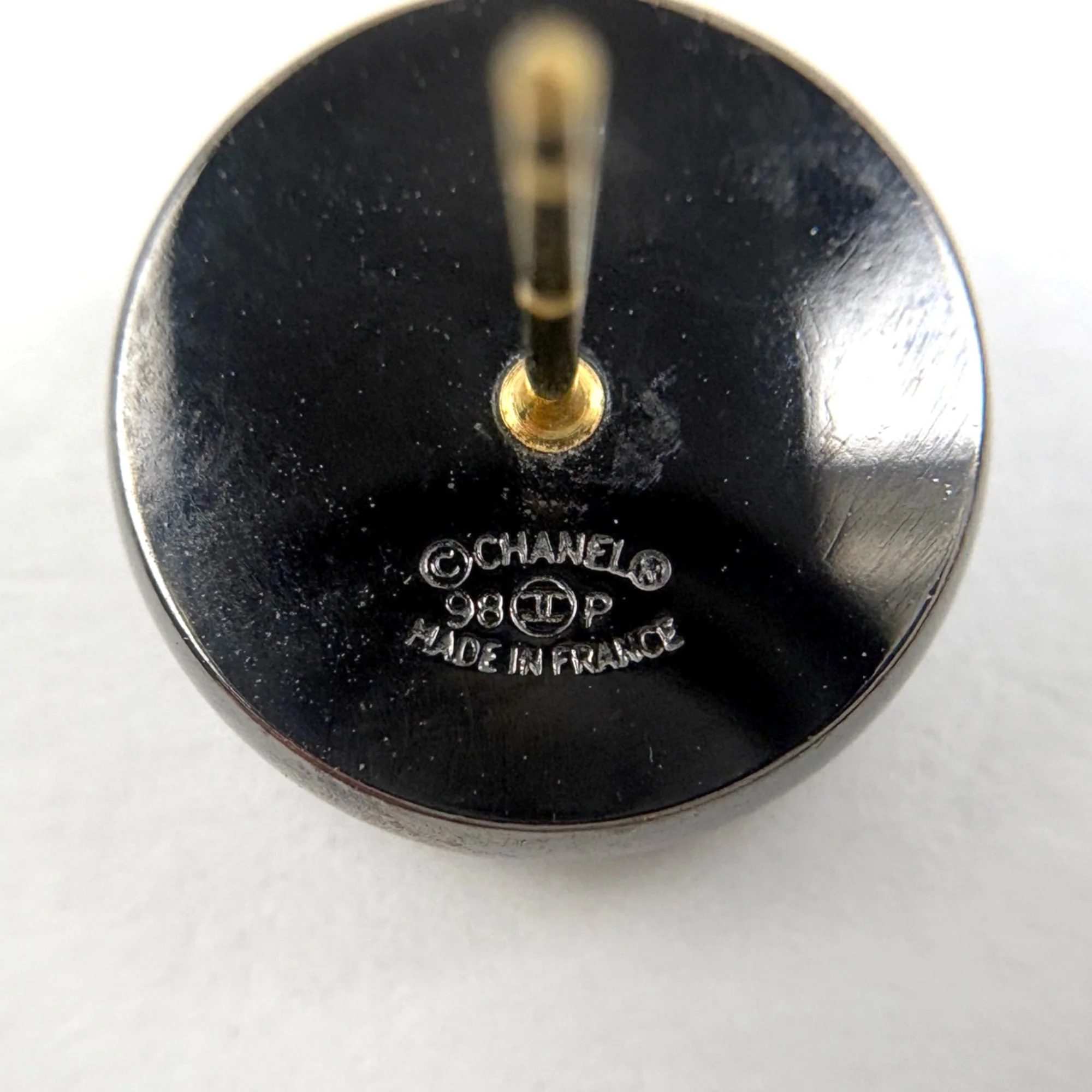 CC Logo Round Earrings Metal - Image 4