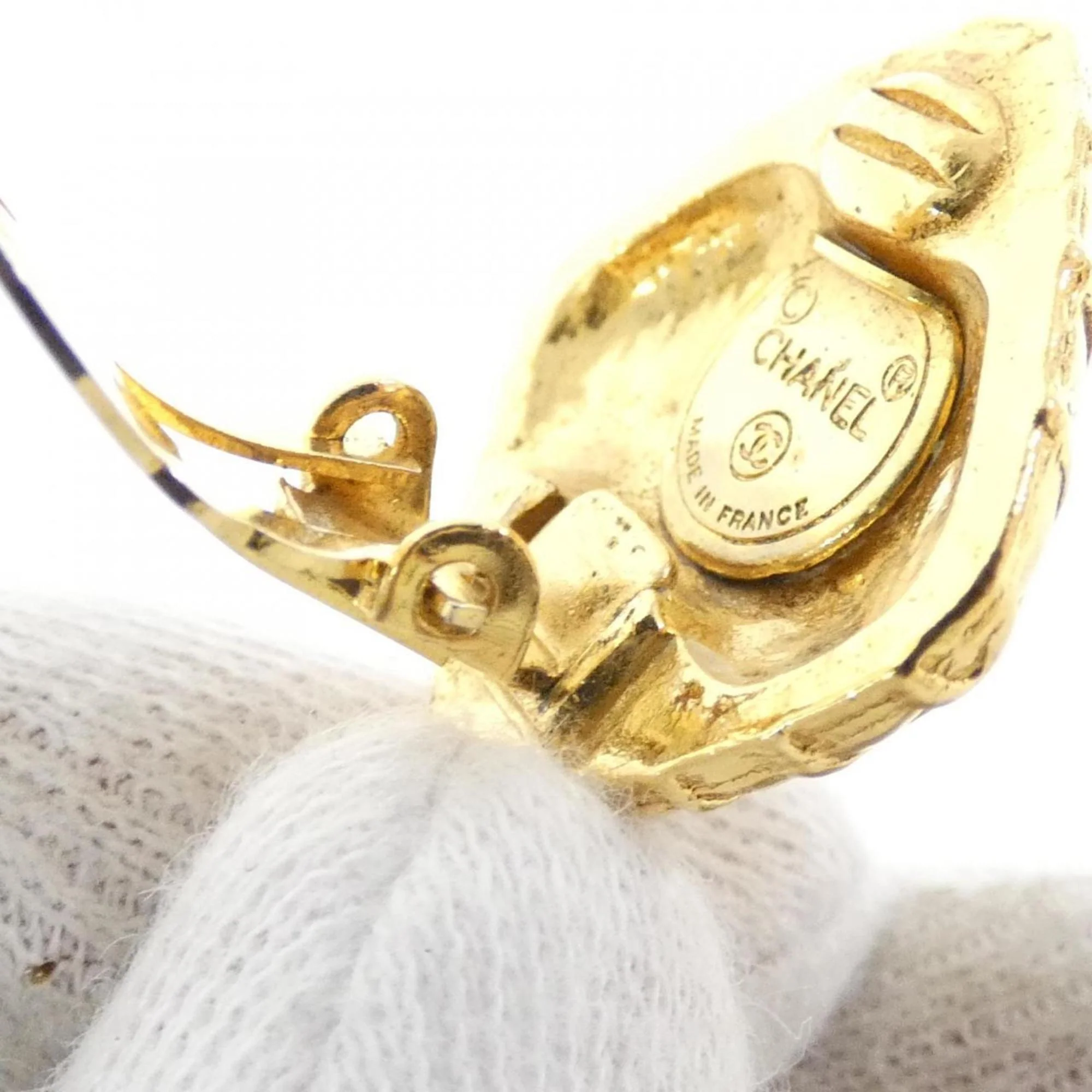 Clip-On Earrings - Image 3