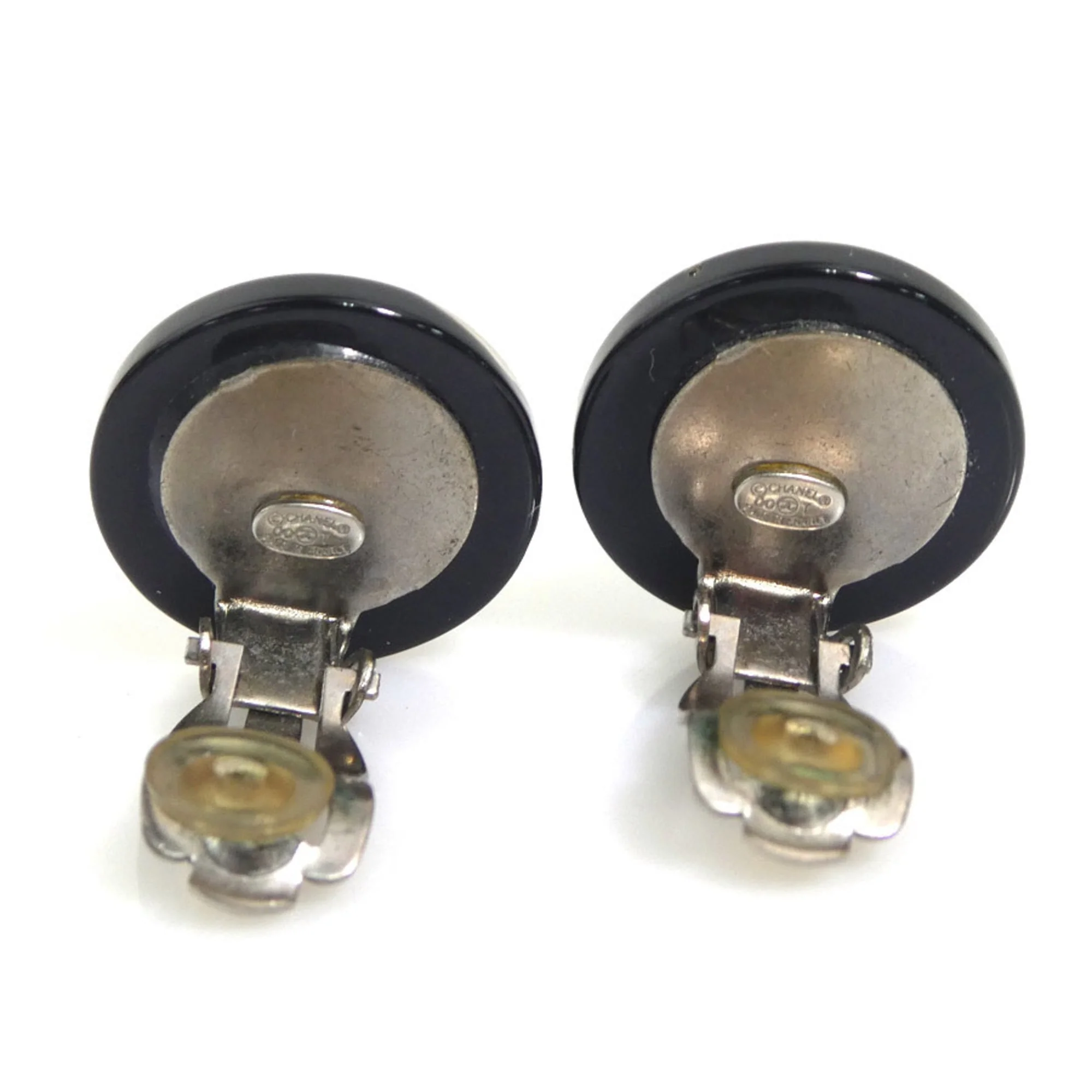 Clip-On Earrings Metal and Resin - Image 4