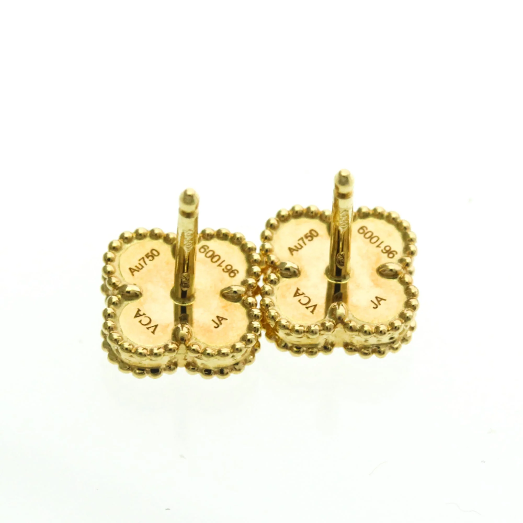 Sweet Alhambra Earrings 18K Yellow Gold and Mother of Pearl 18K Yellow Gold - Image 9