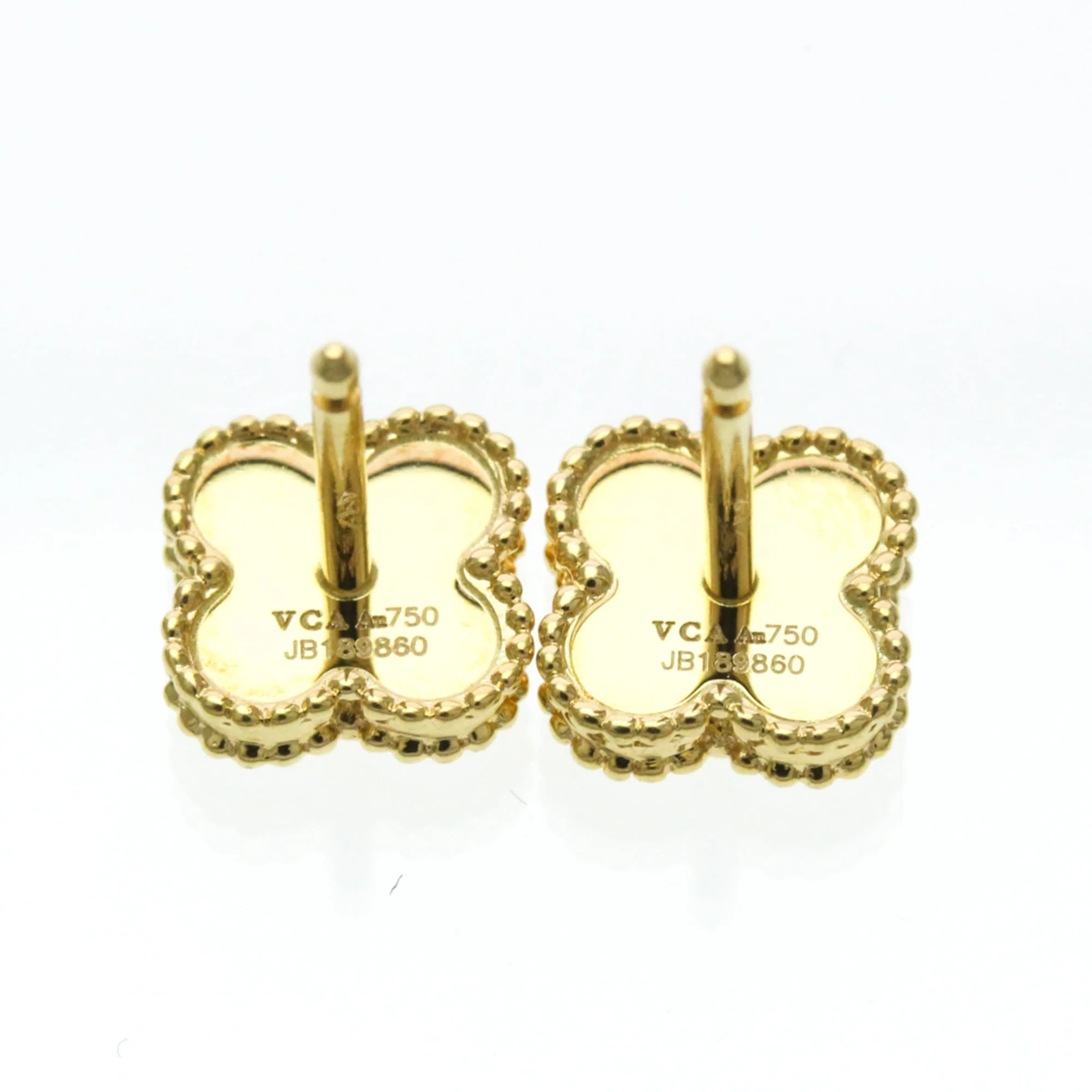 Sweet Alhambra Earrings 18K Yellow Gold and Mother of Pearl 18K Yellow Gold - Image 7