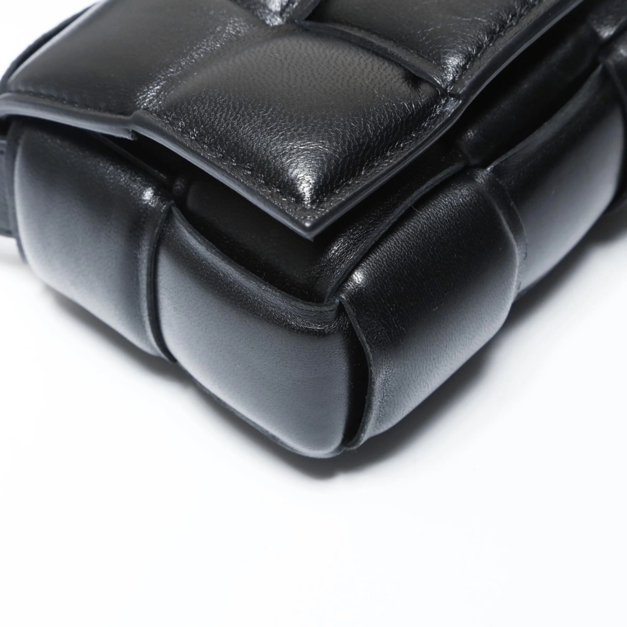 Cassette Crossbody Bag Padded Maxi Intrecciato Leather - Image 6