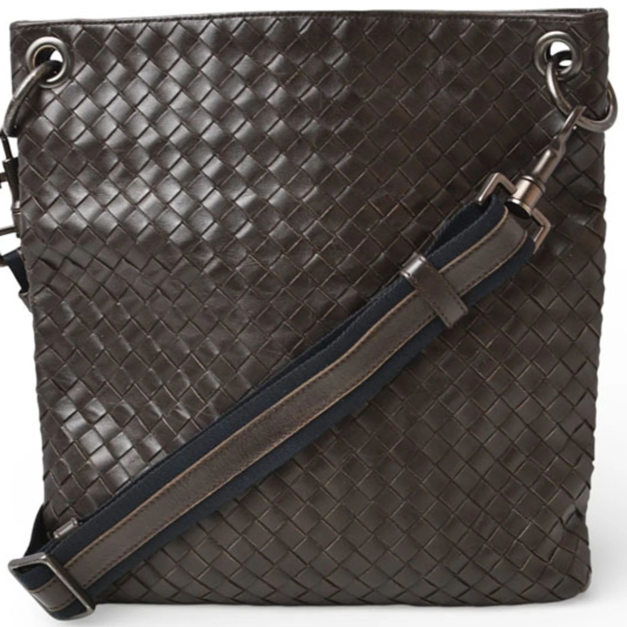 Flat Messenger Bag Intrecciato Nappa Medium - Image 2