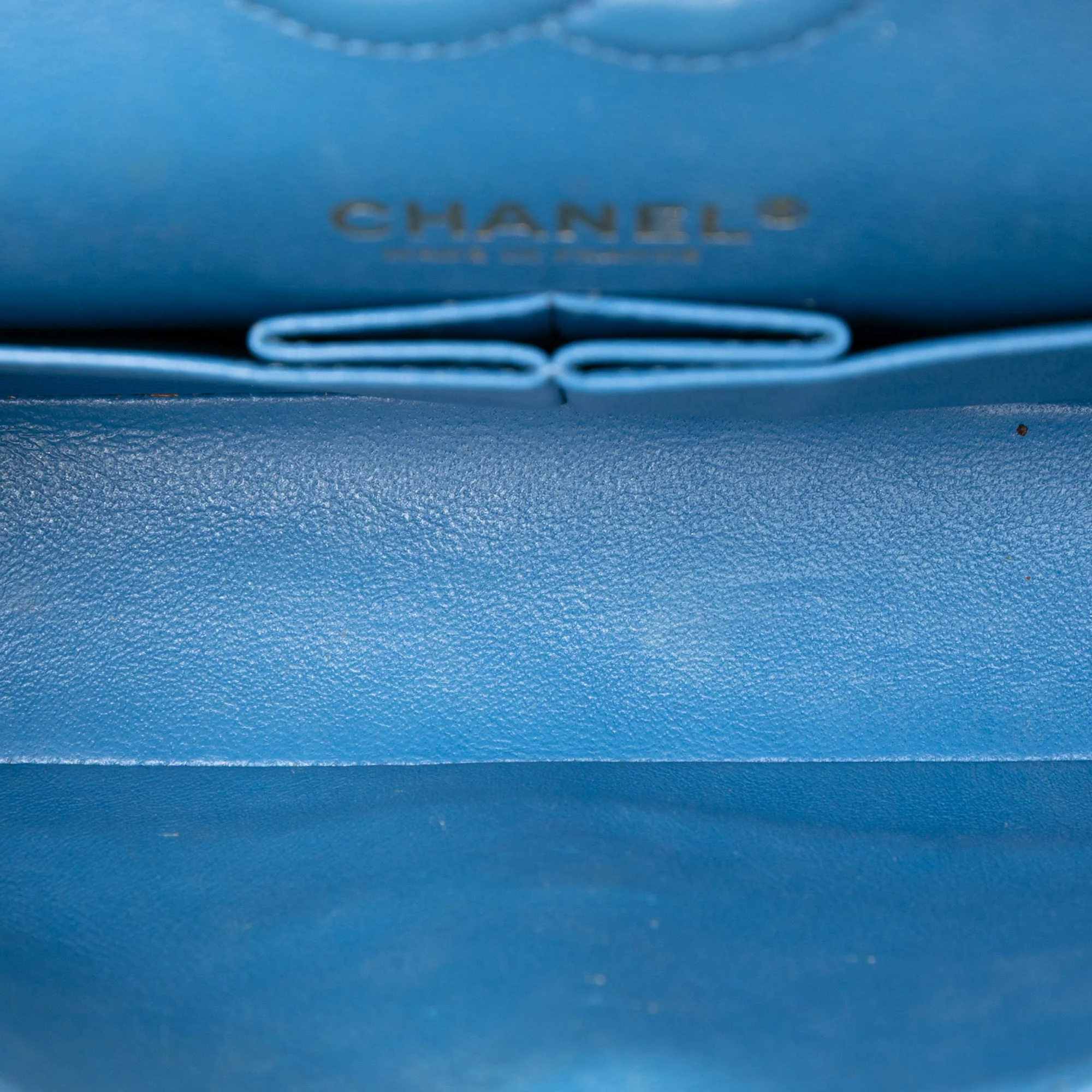 Classic Double Flap Bag Quilted Caviar Small - Image 4