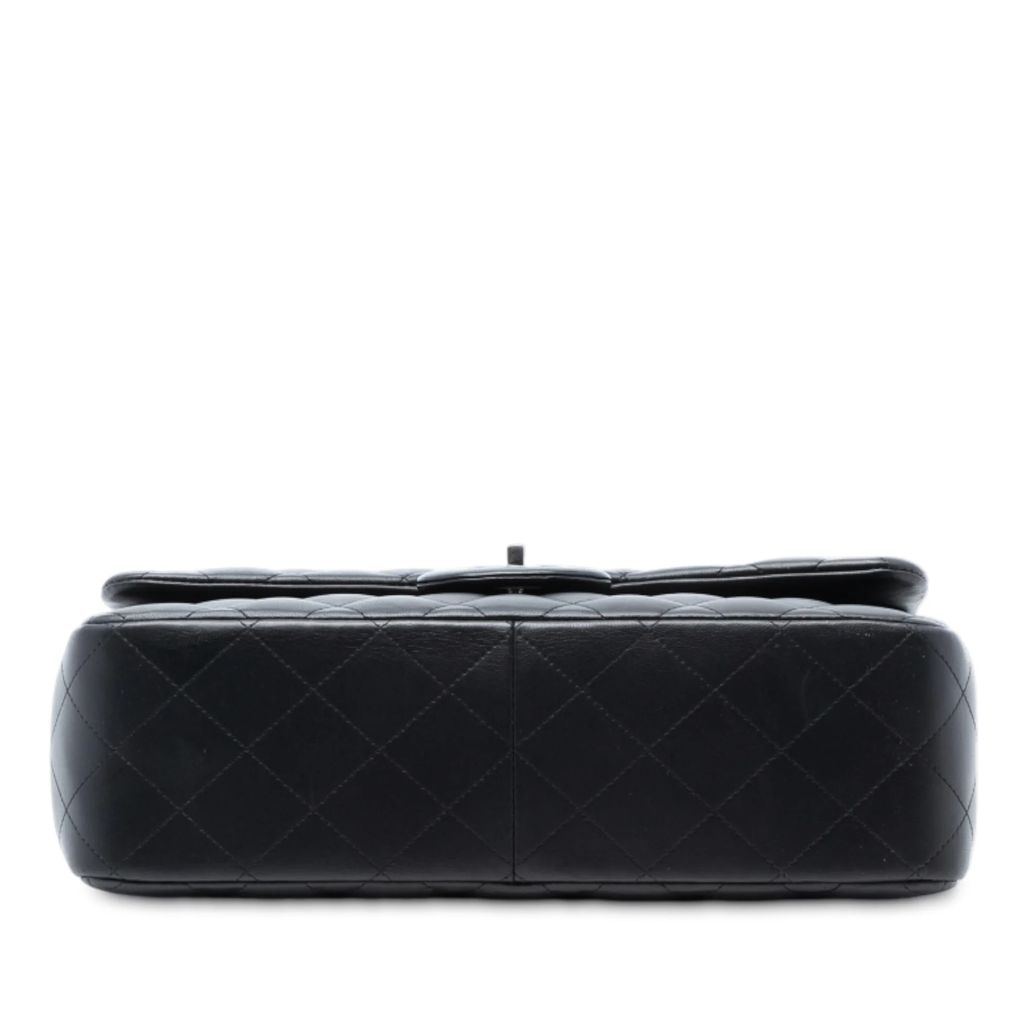 Classic Double Flap Bag Quilted Lambskin Jumbo - Image 3