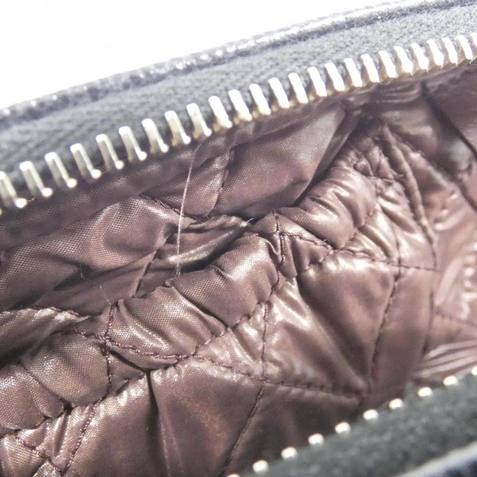 Double Zip Clutch with Chain Quilted Caviar - Image 8