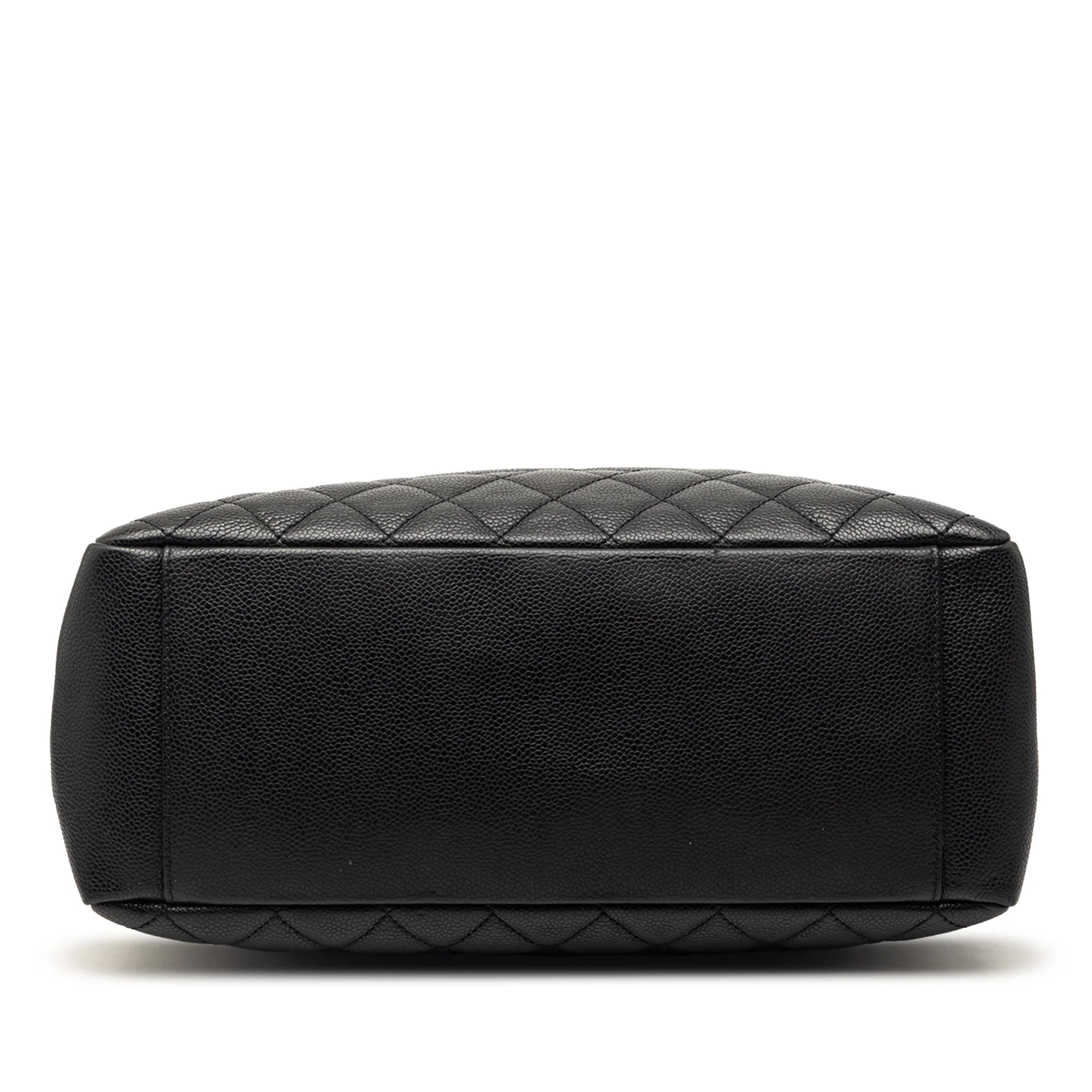 Grand Shopping Tote Quilted Caviar - Image 3