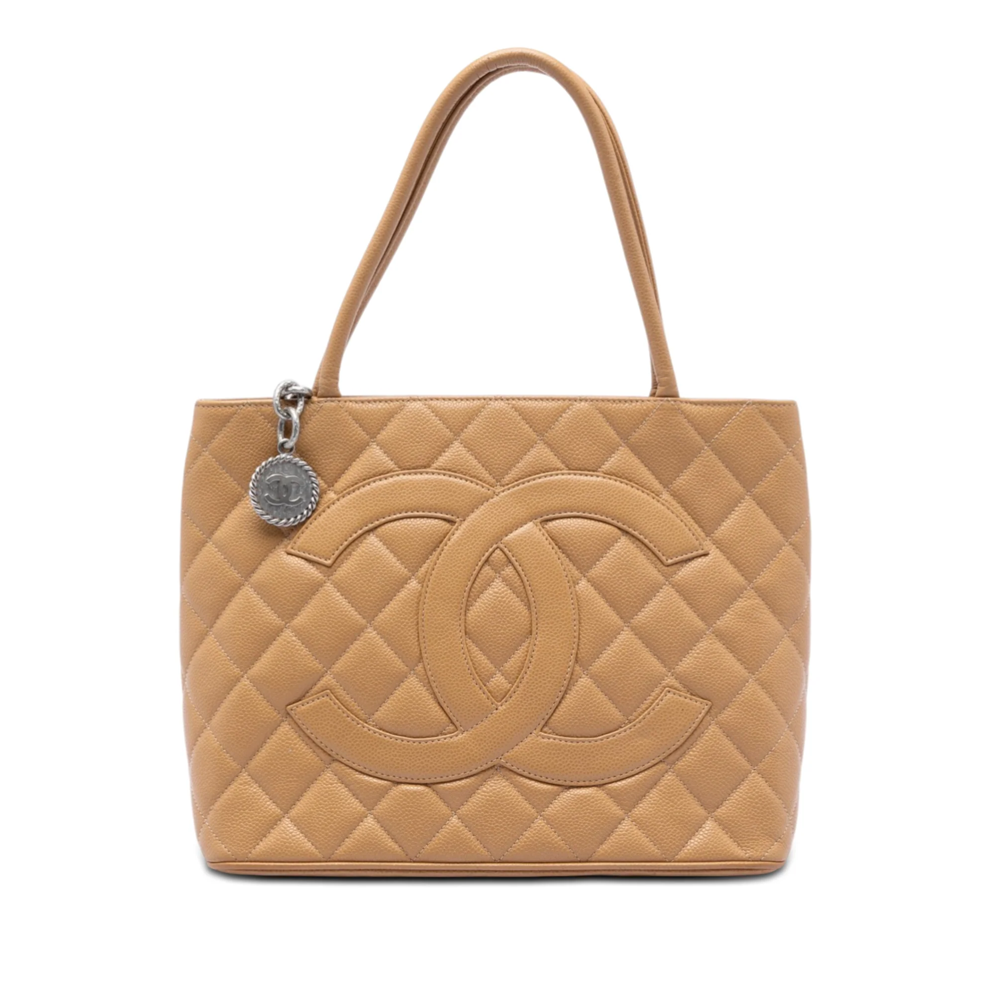 Medallion Tote Quilted Caviar