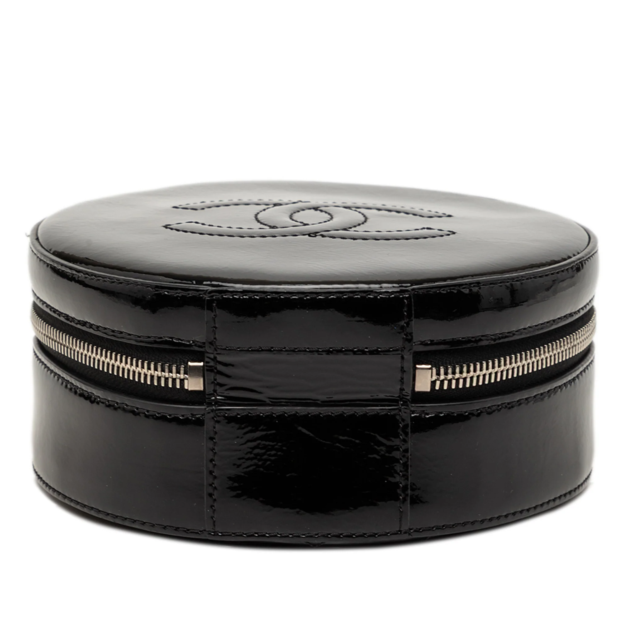Round as Earth Crossbody Bag Patent - Image 3