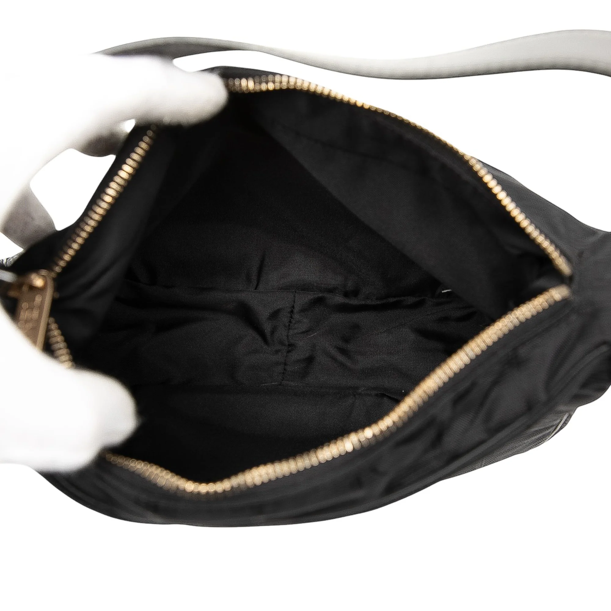Travel Line Zip Hobo Nylon Small - Image 4
