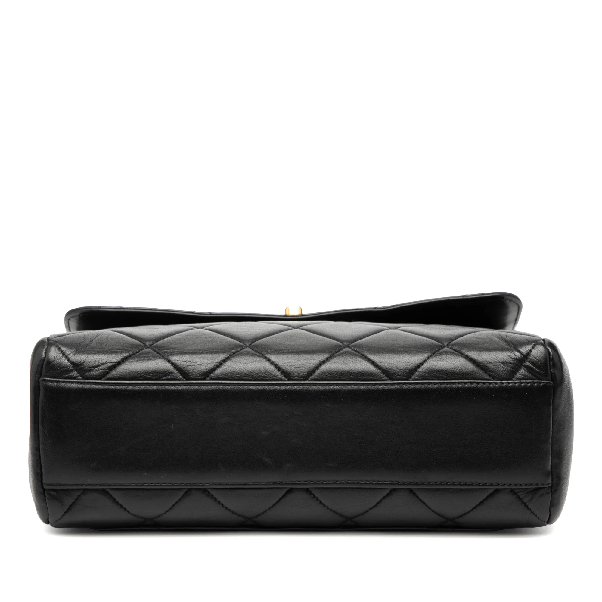 Vintage Square CC Flap Bag Quilted Lambskin Medium - Image 3