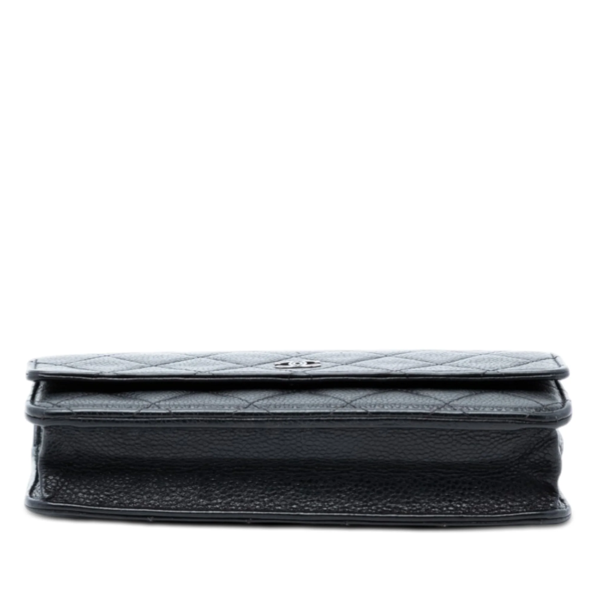 Wallet on Chain Quilted Caviar - Image 3
