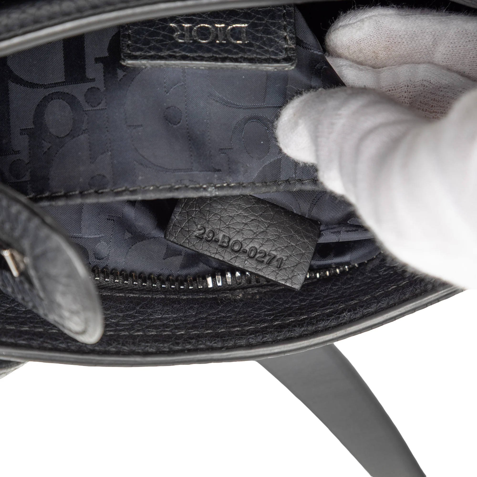 Saddle Soft Bag Leather - Image 6