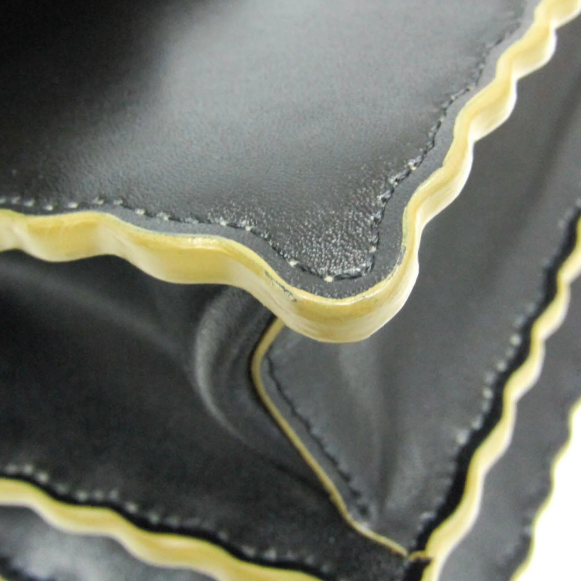 Kan I Bag Leather Medium - Image 5