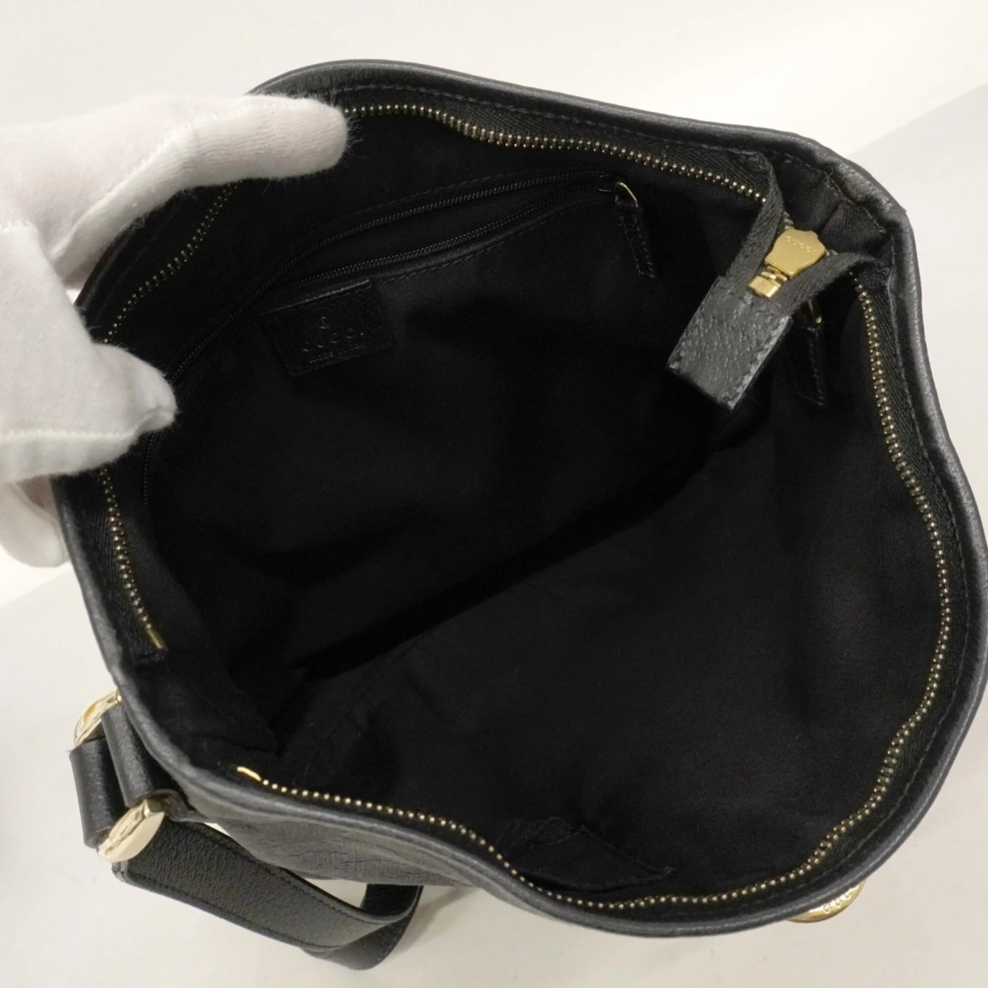 Abbey D-Ring Messenger Bag GG Canvas - Image 4