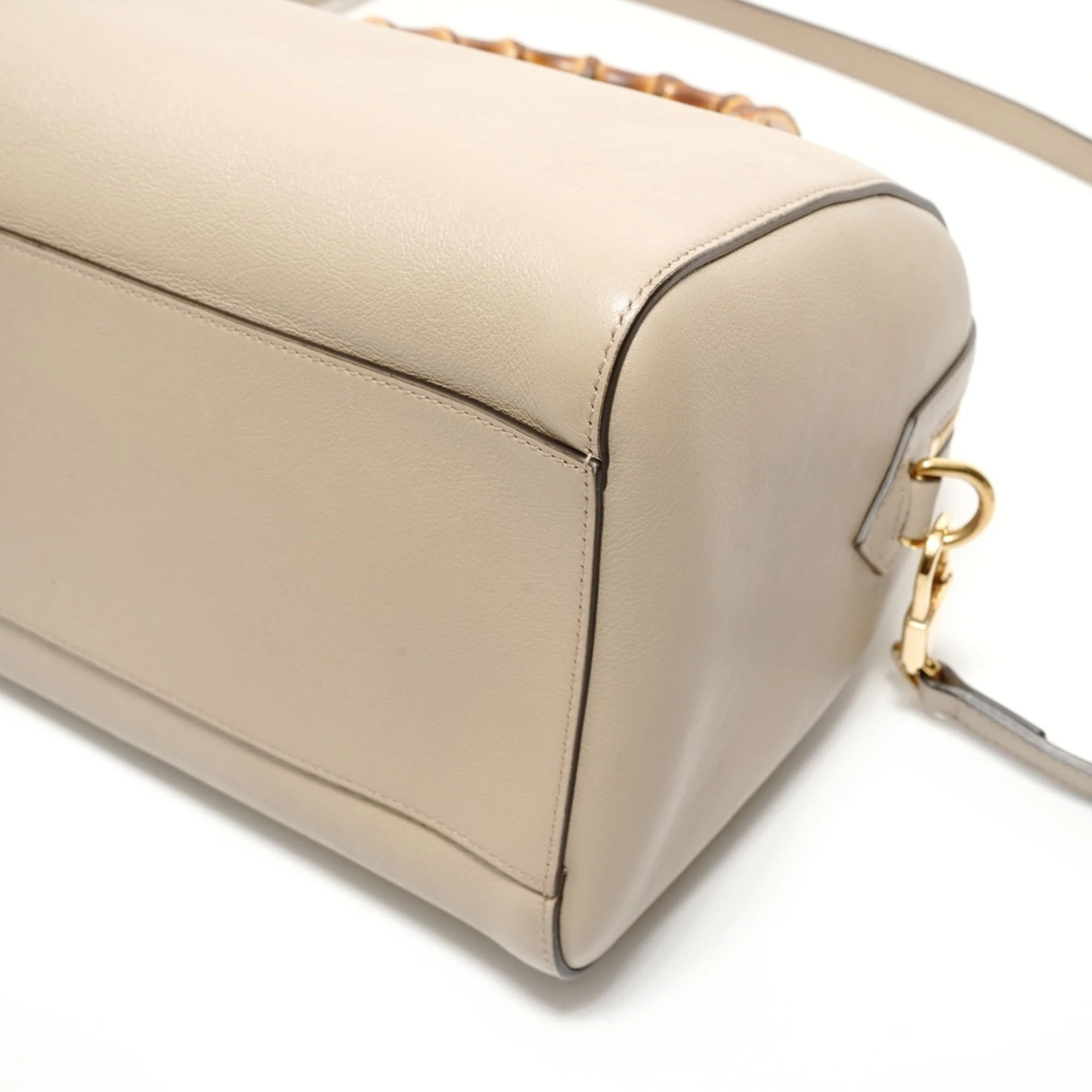Diana NM Bamboo Handle Boston Bag Leather - Image 6