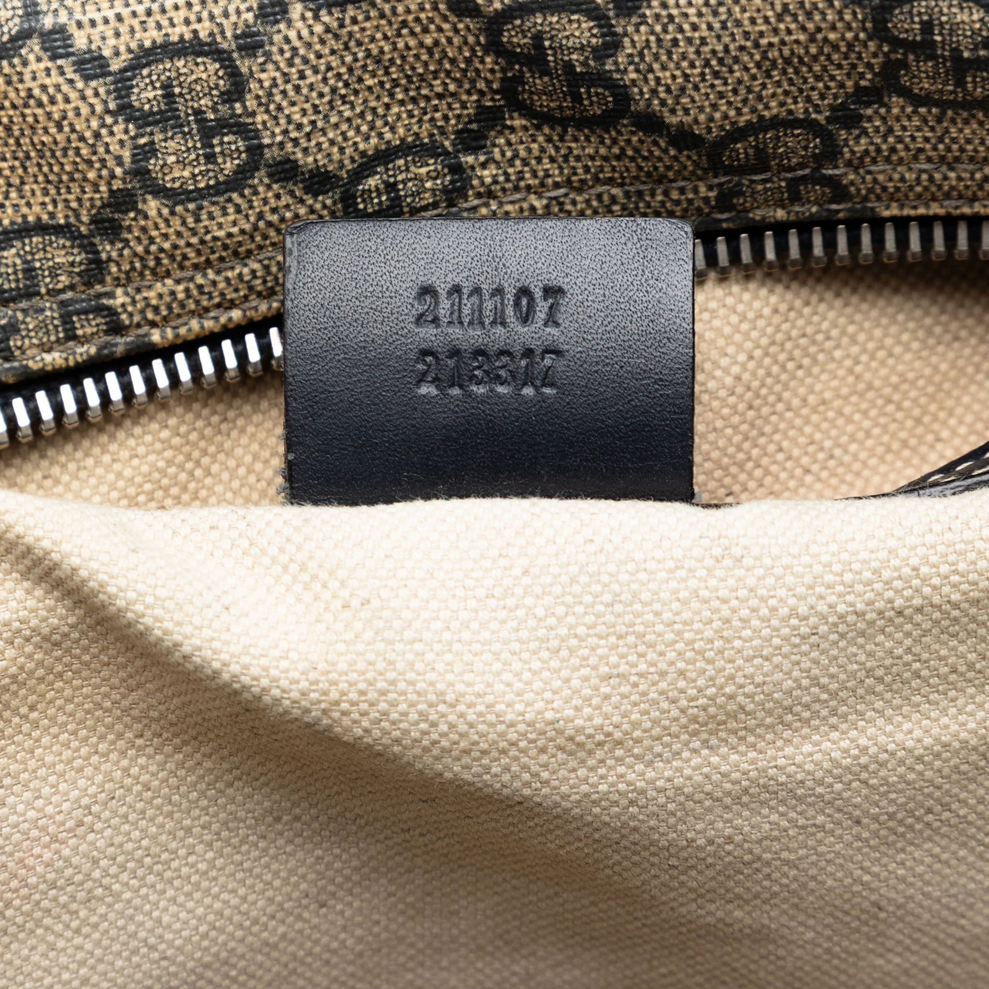 Front Zip Camera Bag GG Coated Canvas Large - Image 6