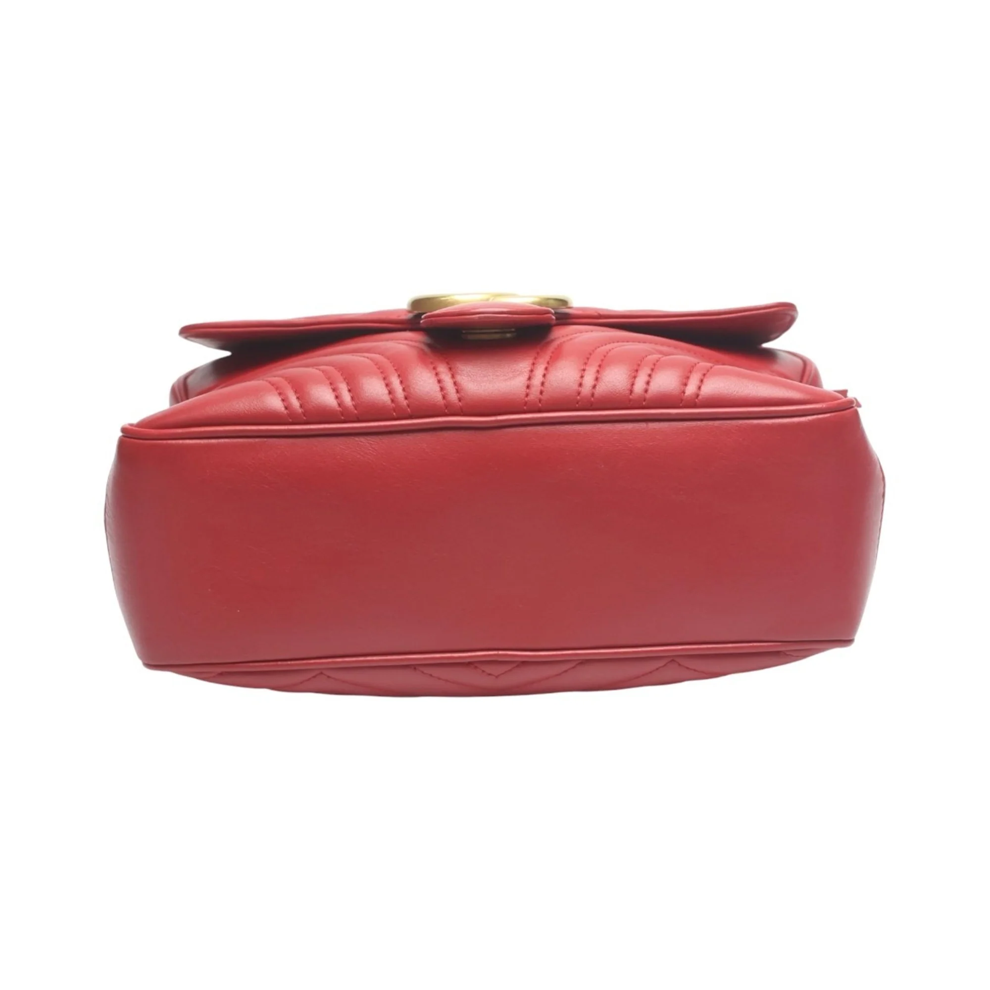 GG Marmont Zip Around Camera Bag Matelasse Leather Small - Image 6
