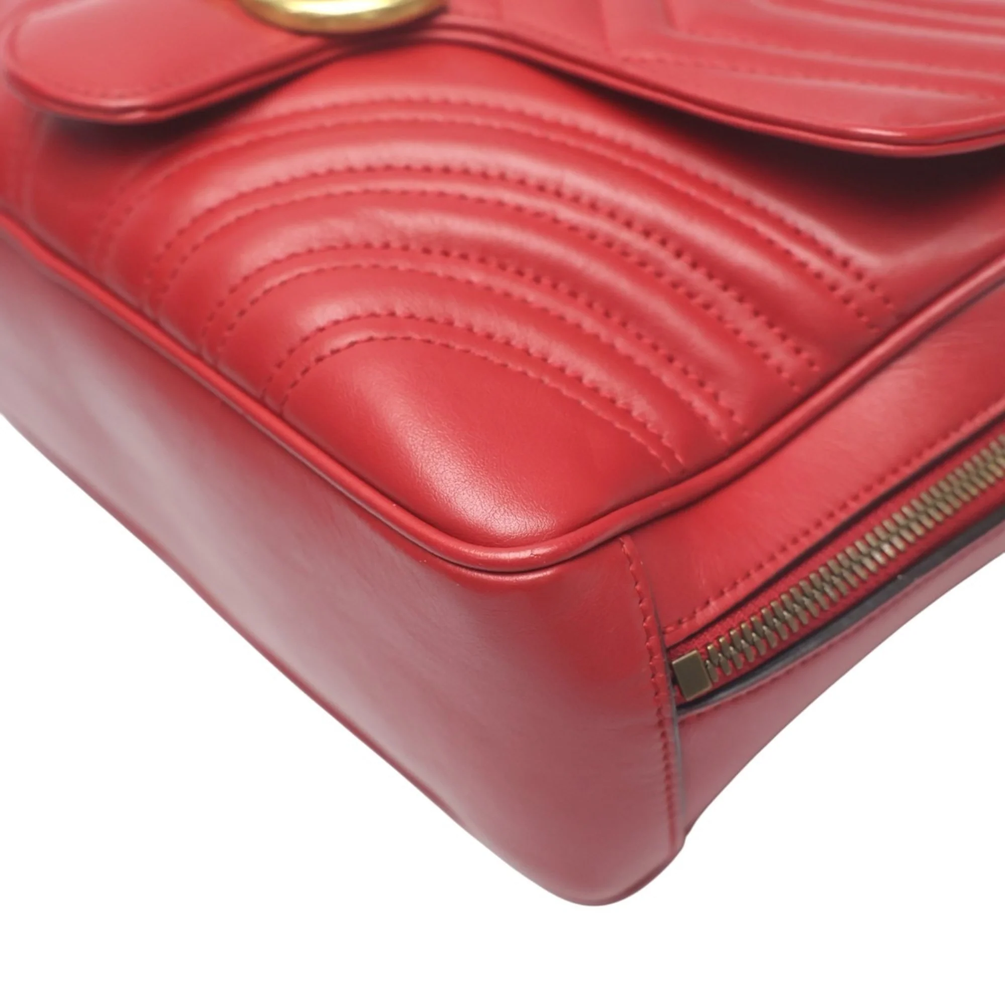 GG Marmont Zip Around Camera Bag Matelasse Leather Small - Image 8