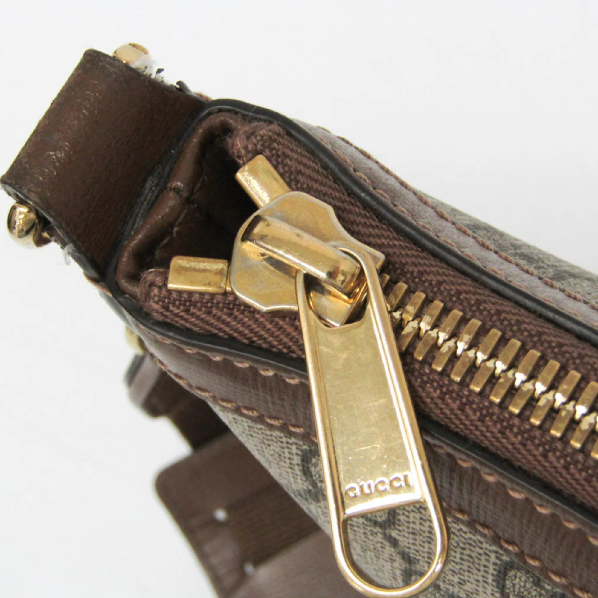 Interlocking G Patch Wristlet Messenger Bag GG Coated Canvas Small - Image 9