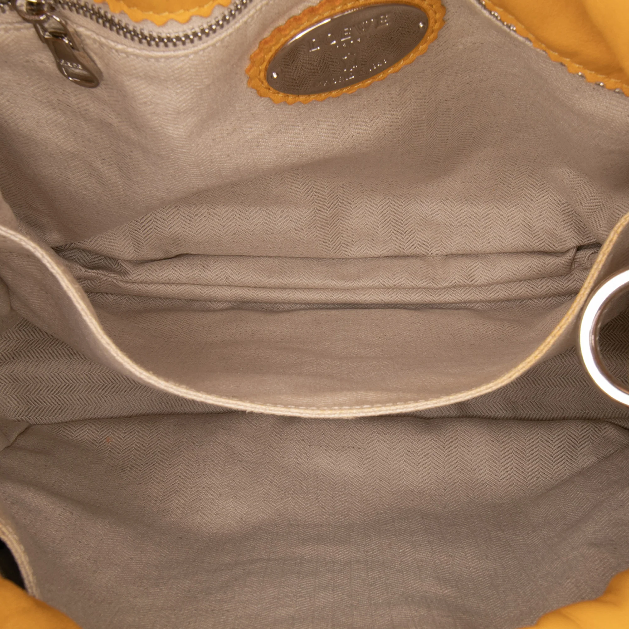 Flamenco Crossbody Bag Leather Small - Image 4