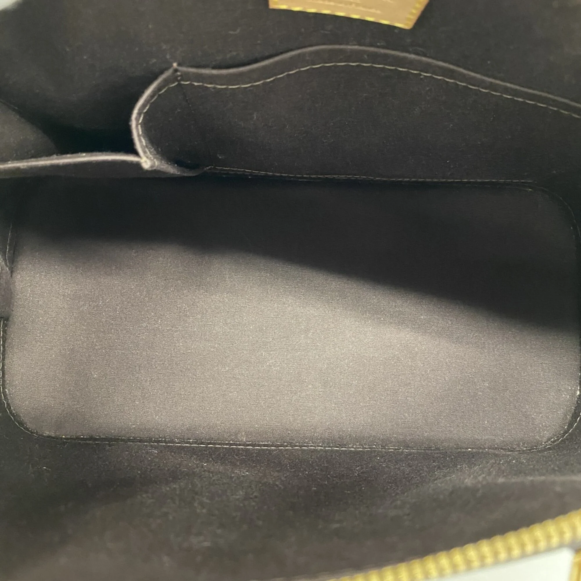 Alma Handbag Monogram Vernis PM - Image 4