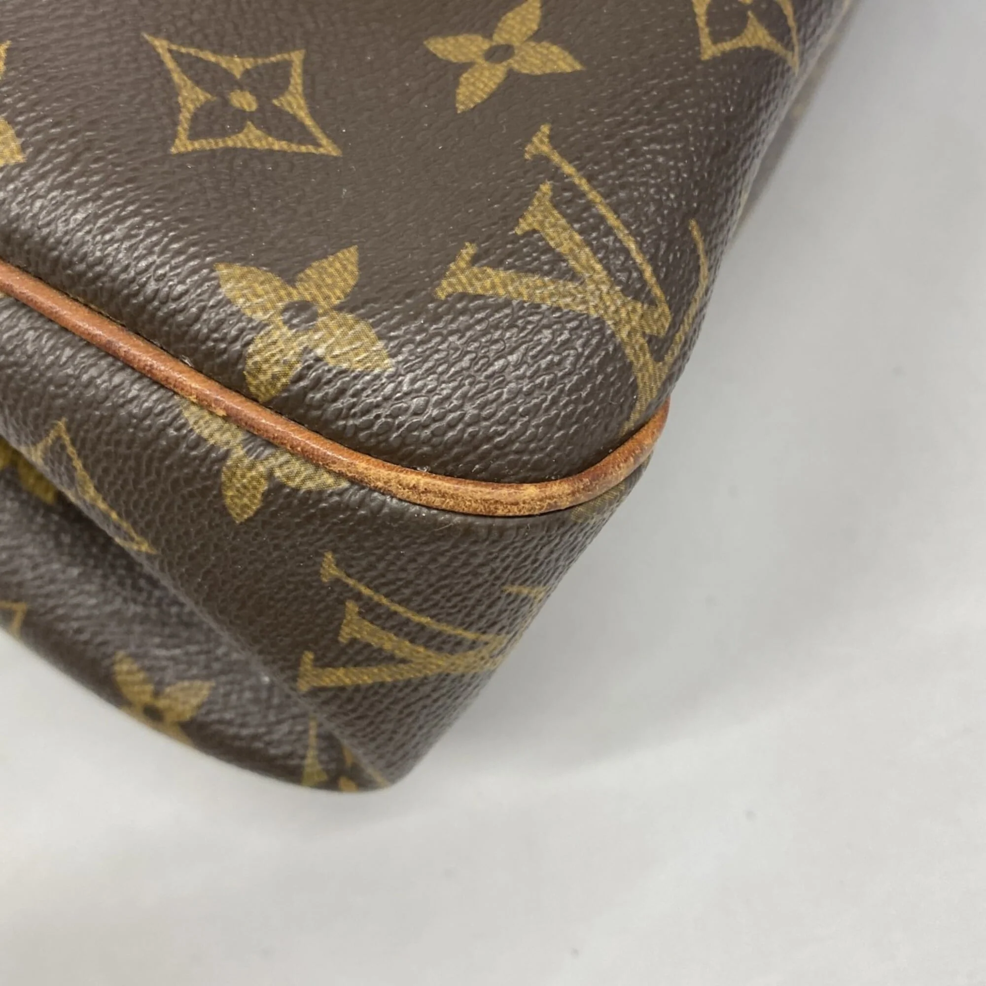 Batignolles Handbag Monogram Canvas - Image 6