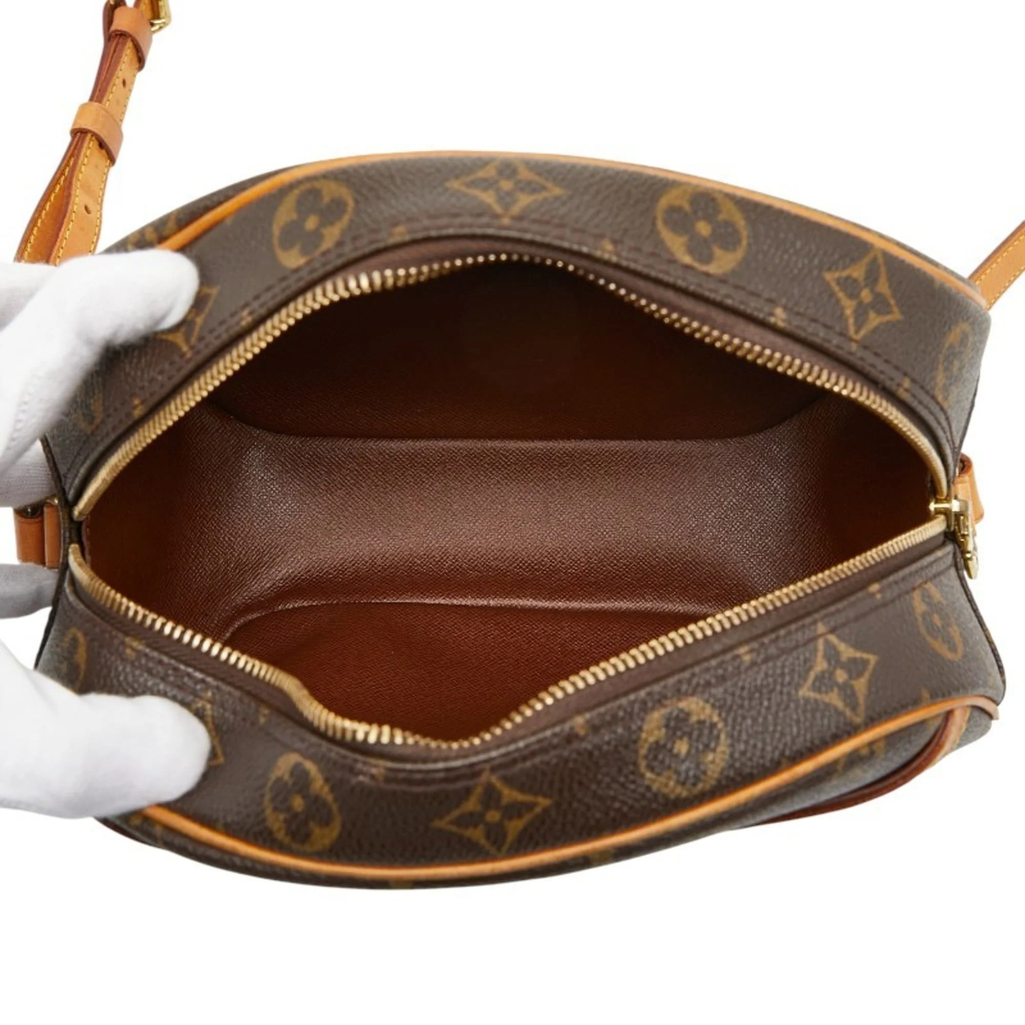 Blois Handbag Monogram Canvas - Image 9