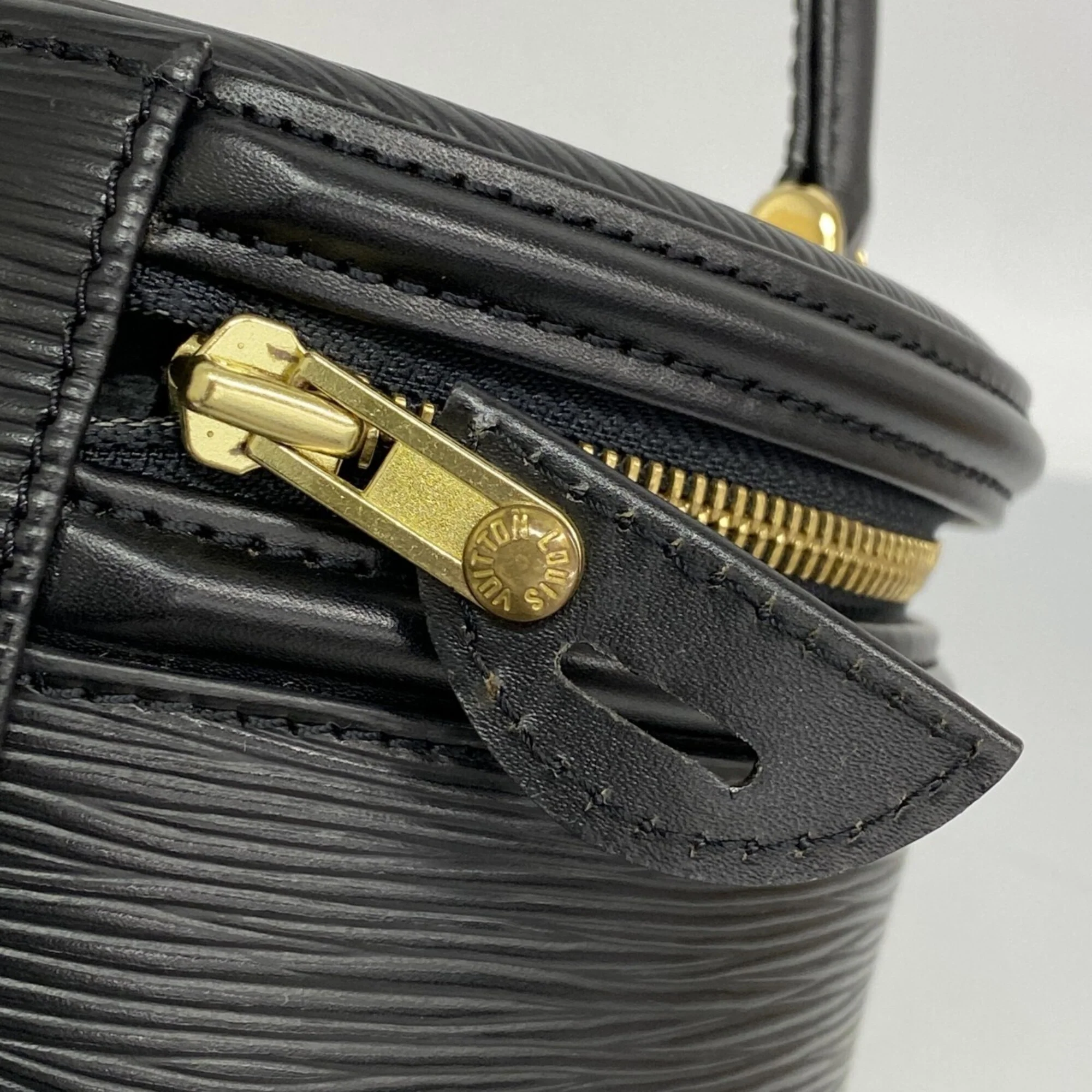 Cannes Beauty Case Epi Leather - Image 8