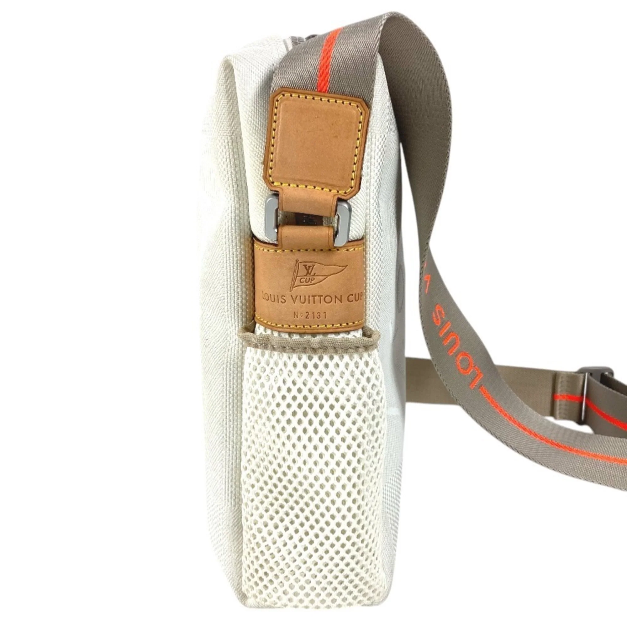 Cup Weathery Bag Damier Geant Canvas - Image 4