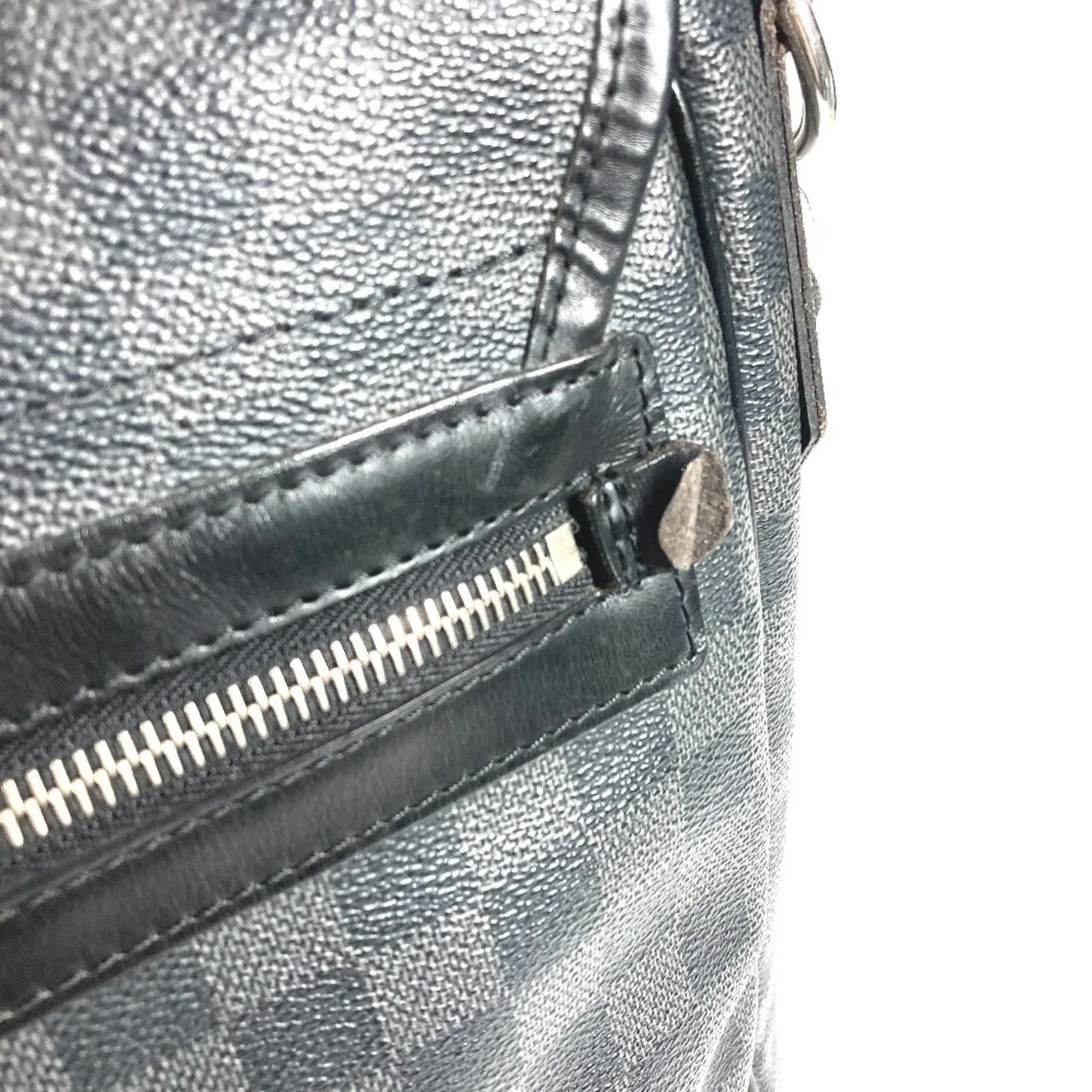 Daniel Messenger Bag Damier Graphite GM - Image 7