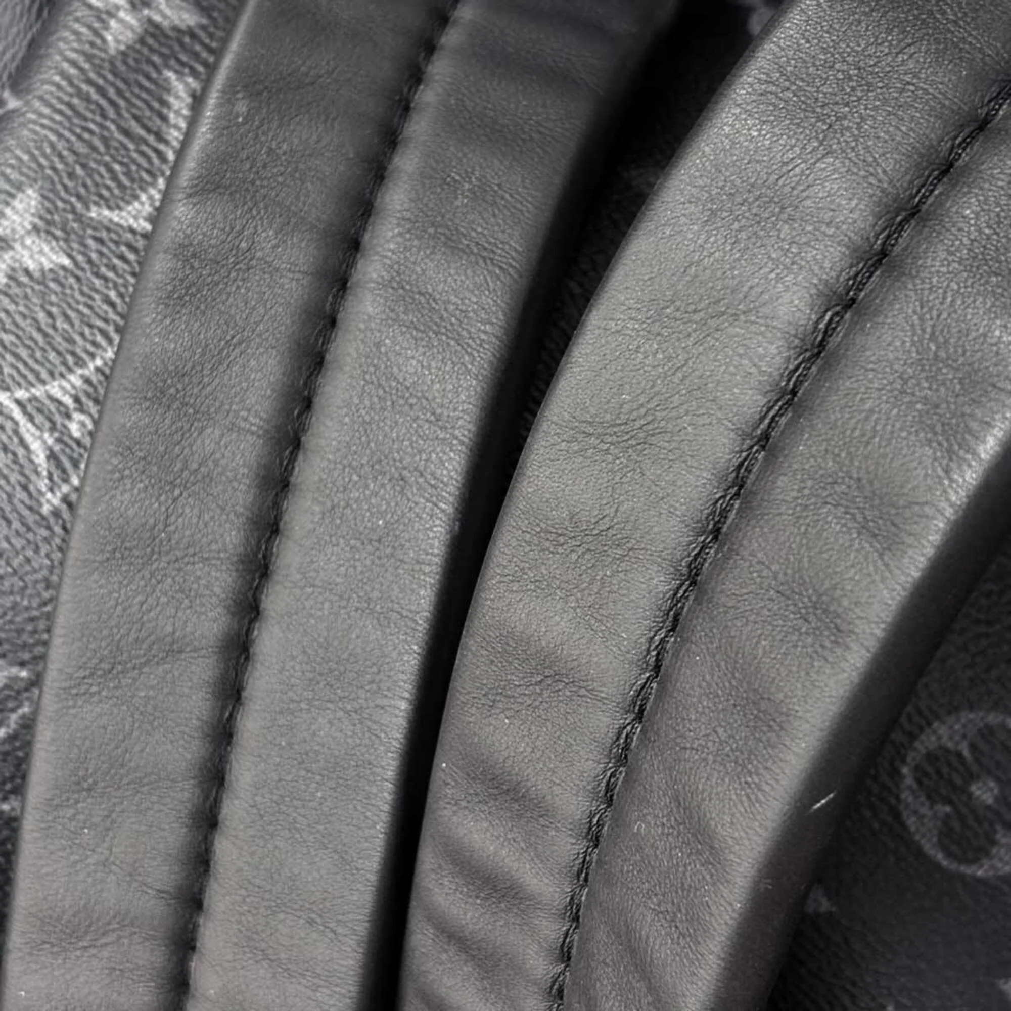 Discovery Backpack Monogram Eclipse Canvas PM - Image 9