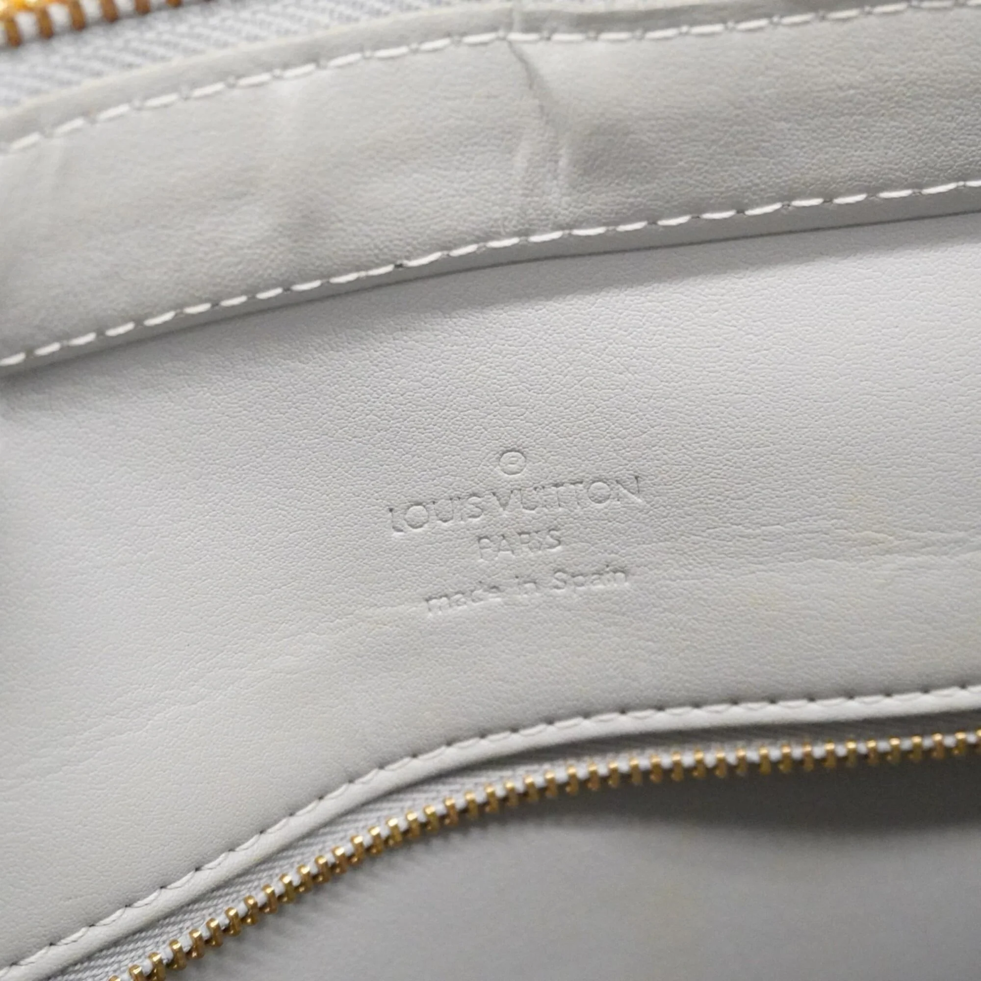 Houston Handbag Monogram Vernis - Image 5