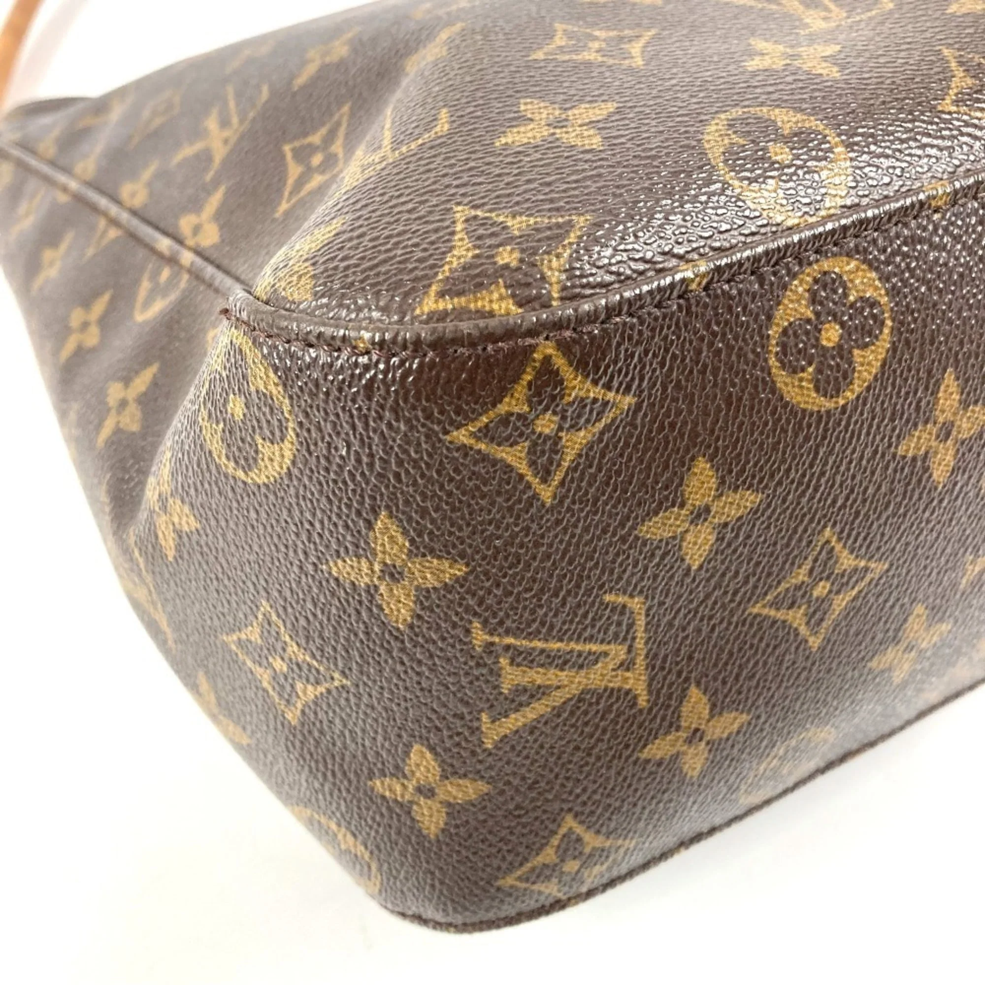 Looping Handbag Monogram Canvas GM - Image 7