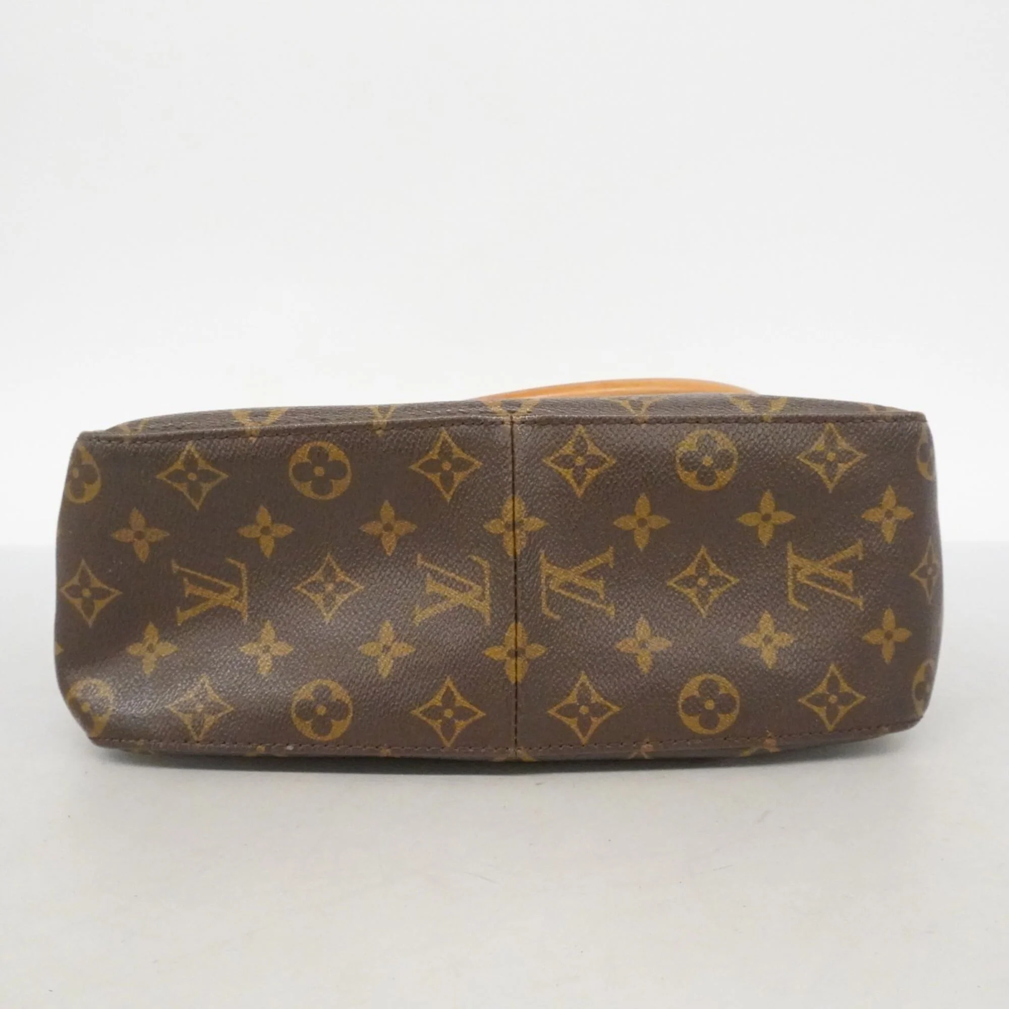 Looping Handbag Monogram Canvas GM - Image 3