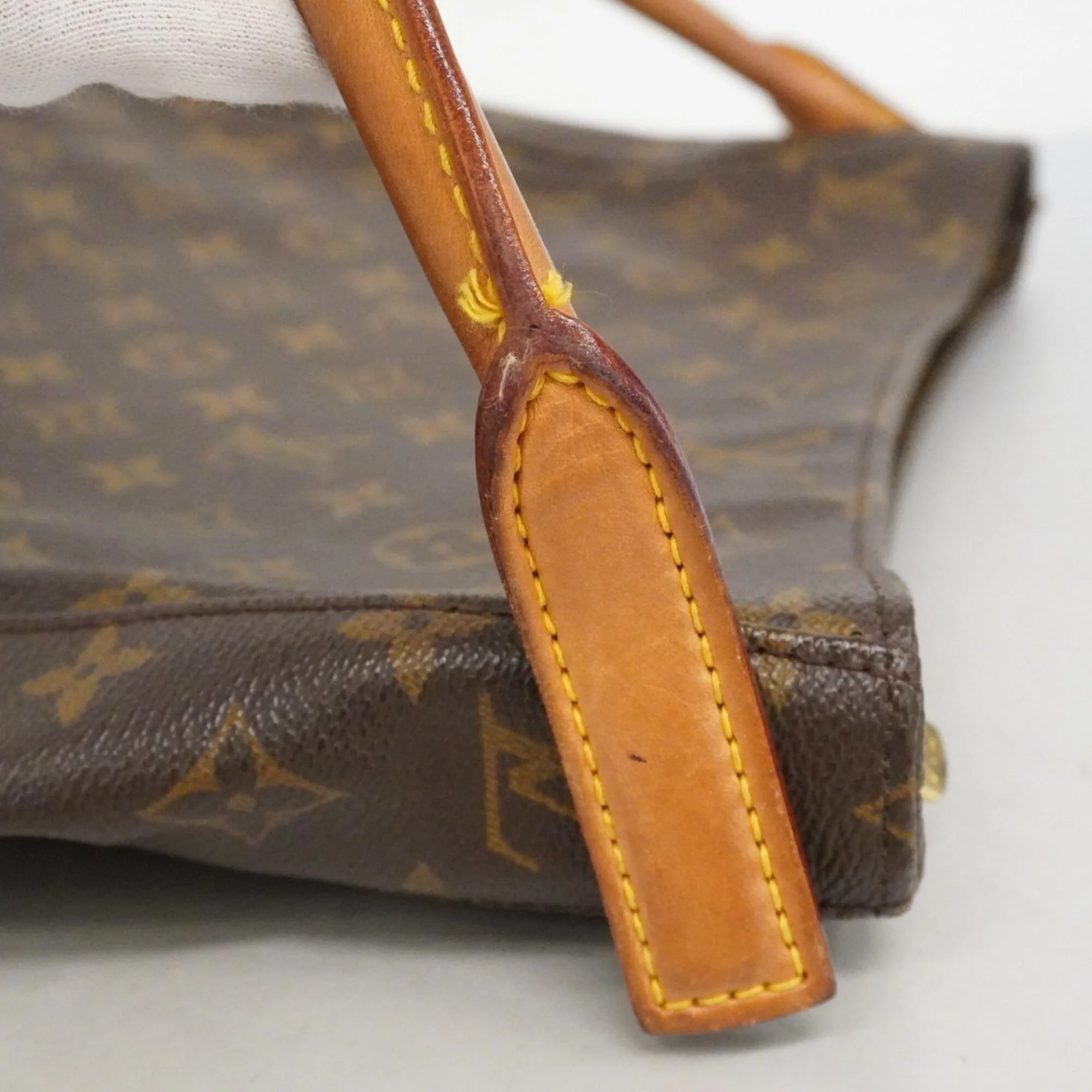 Looping Handbag Monogram Canvas GM - Image 7