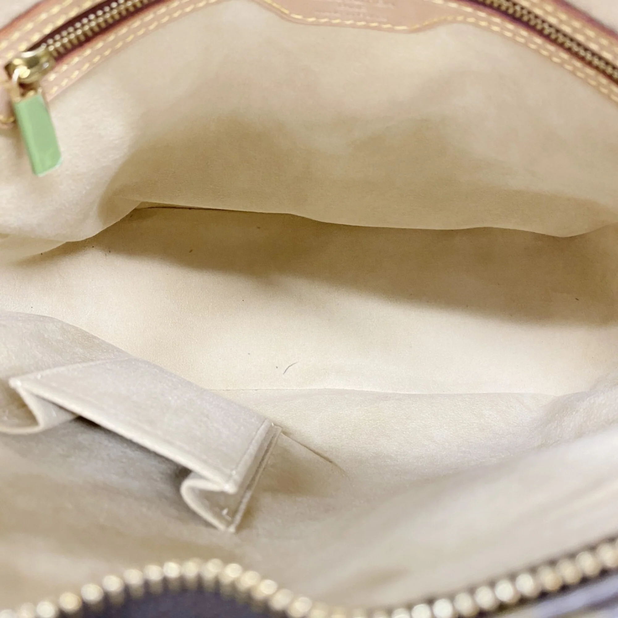 Looping Handbag Monogram Canvas GM - Image 4